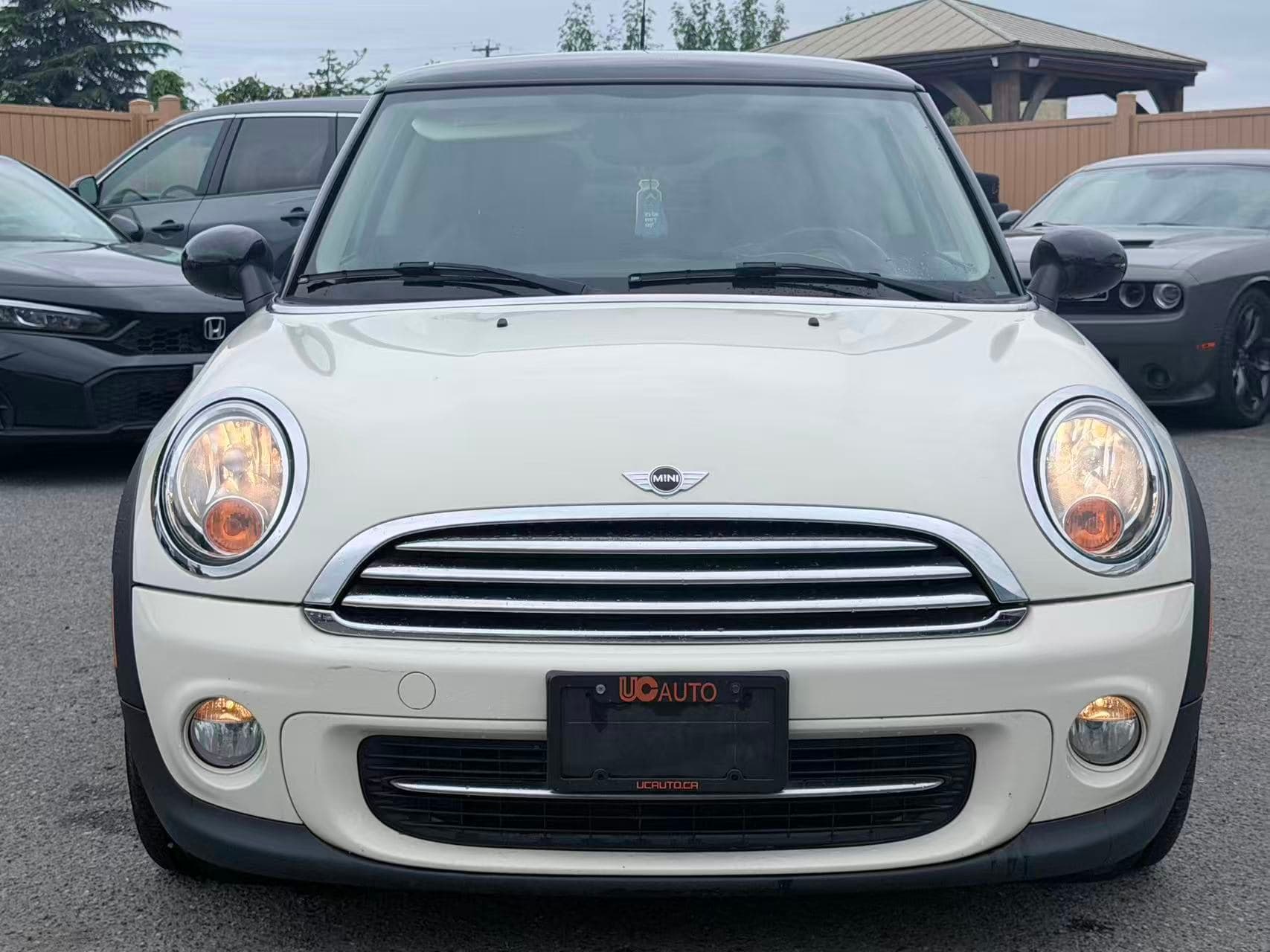 2013 MINI Cooper Knightsbridge Classic/ CLEAN TITLE/ BC LOCAL thumbnail 3