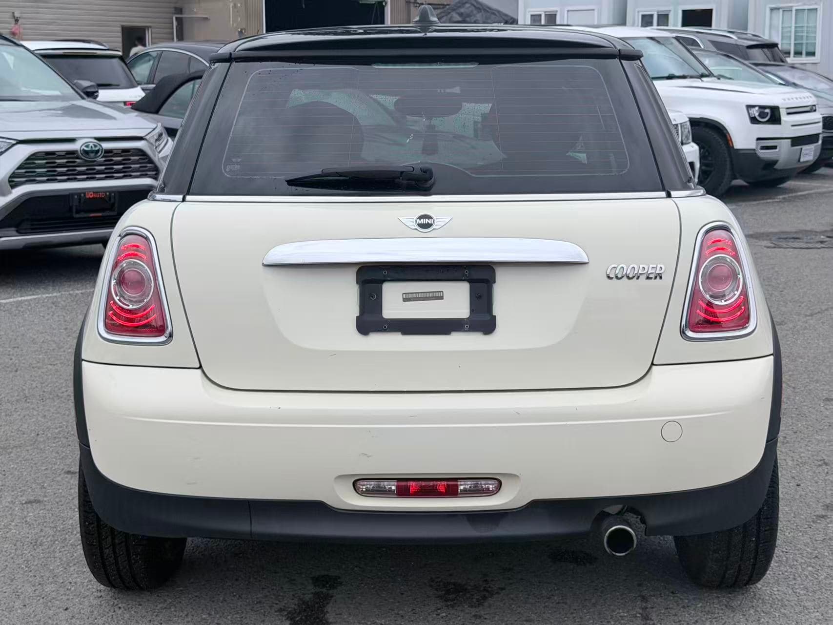 2013 MINI Cooper Knightsbridge Classic/ CLEAN TITLE/ BC LOCAL thumbnail 7