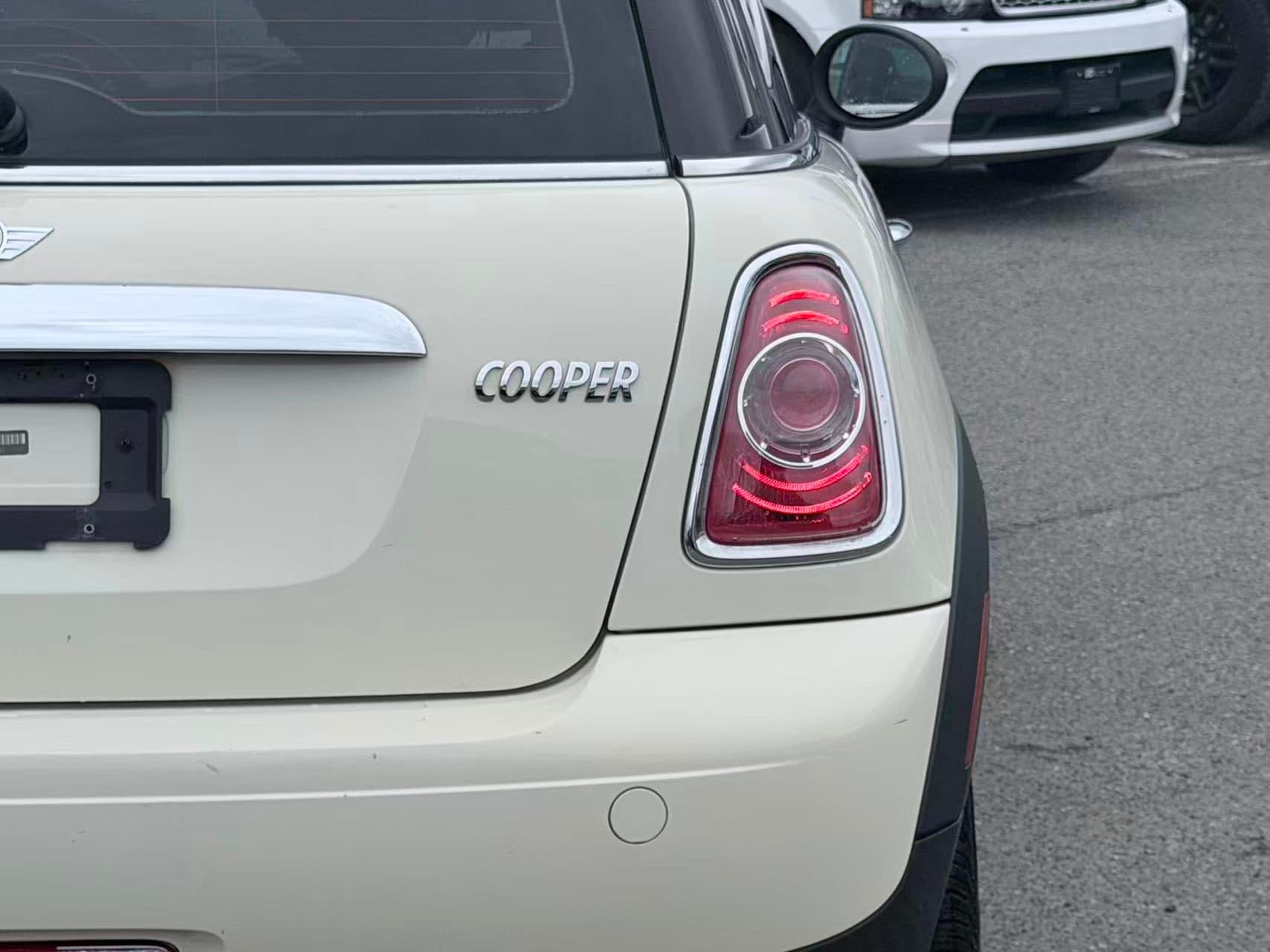 2013 MINI Cooper Knightsbridge Classic/ CLEAN TITLE/ BC LOCAL thumbnail 29