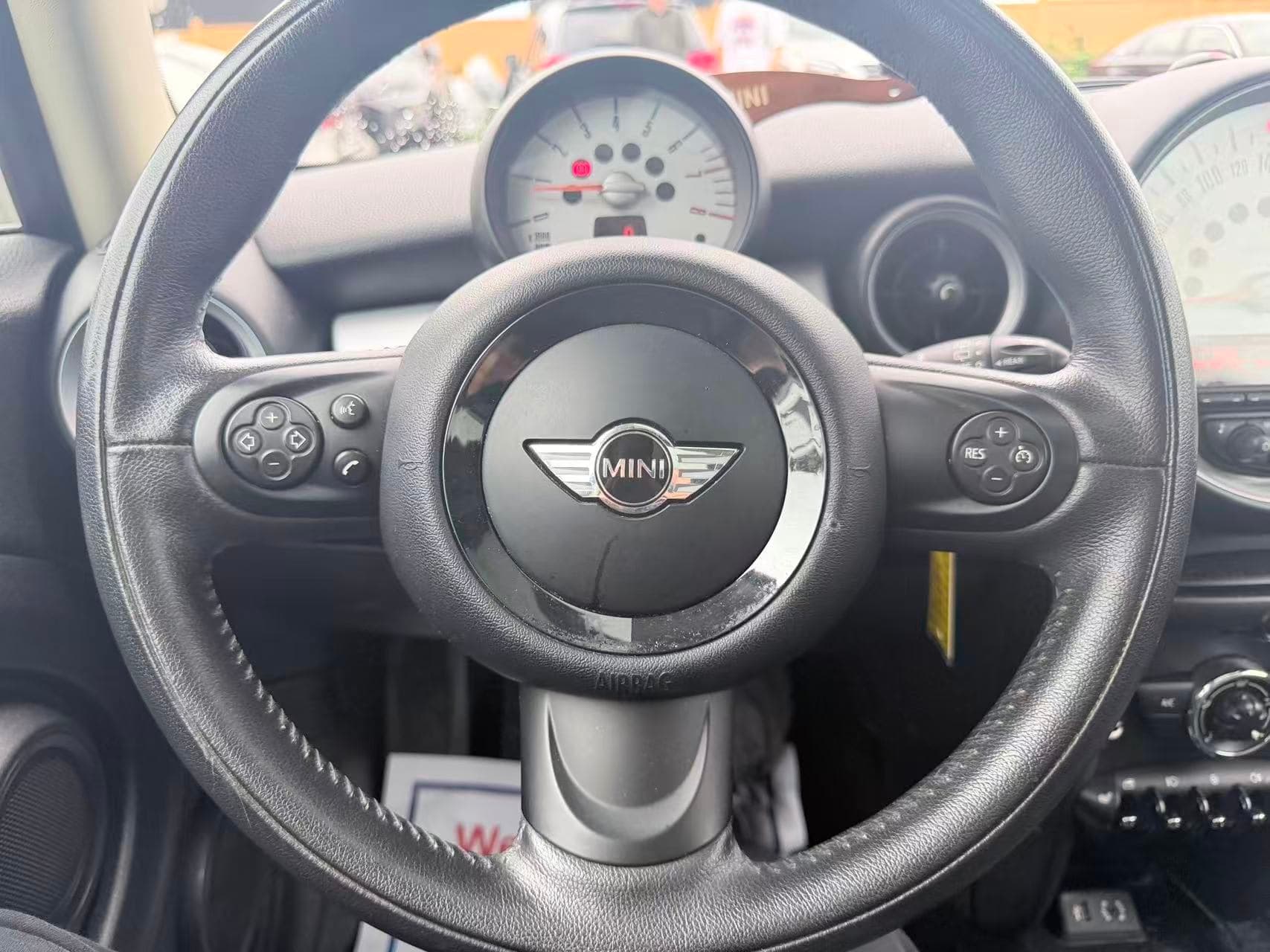 2013 MINI Cooper Knightsbridge Classic/ CLEAN TITLE/ BC LOCAL thumbnail 11