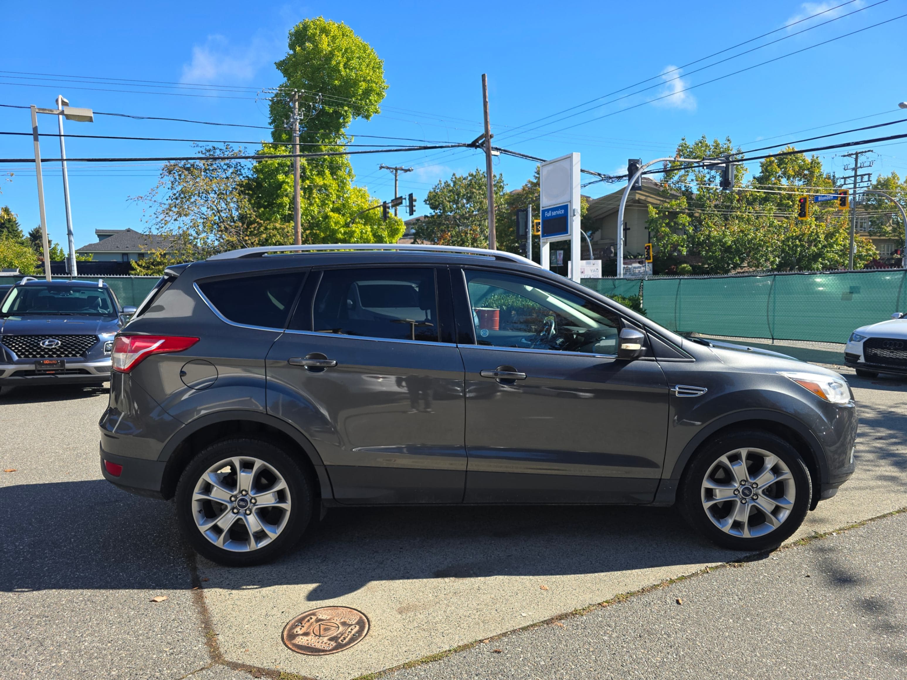 2015 Ford Escape 4WD 4dr Titanium No Accident thumbnail 7