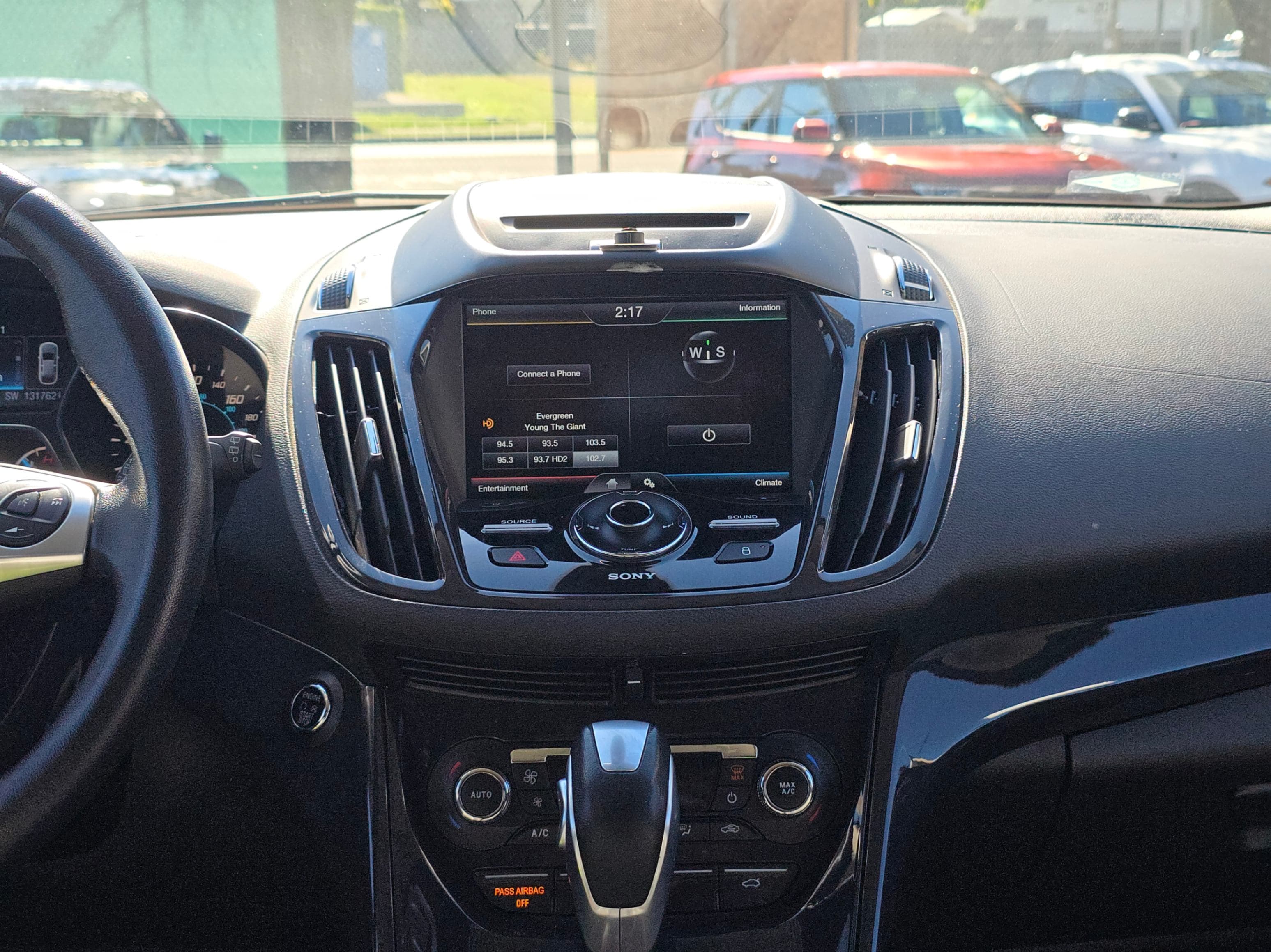 2015 Ford Escape 4WD 4dr Titanium No Accident thumbnail 13