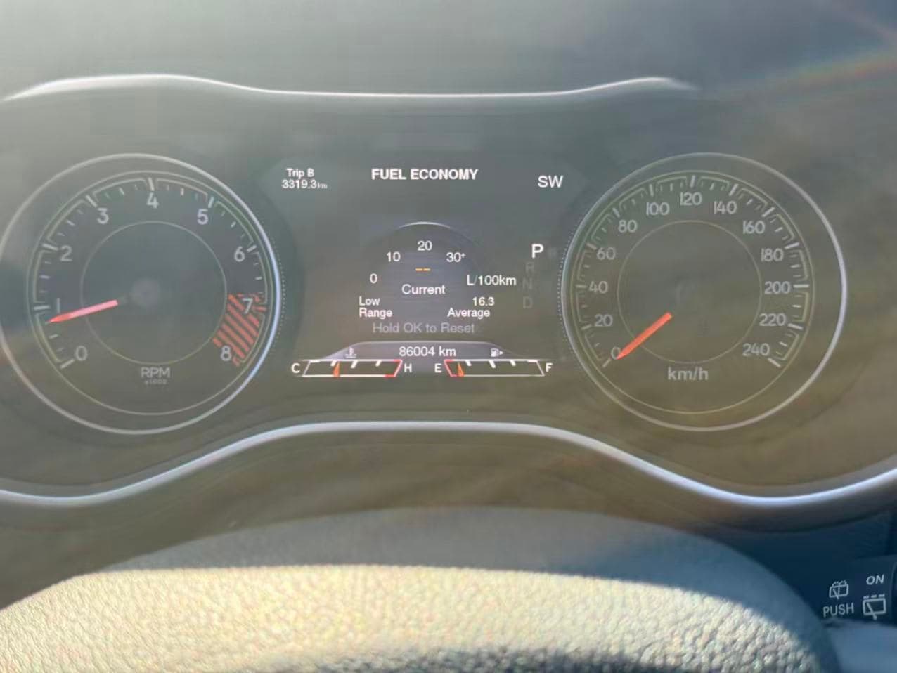 2015 Jeep Cherokee 4WD 4dr Trailhawk thumbnail 12