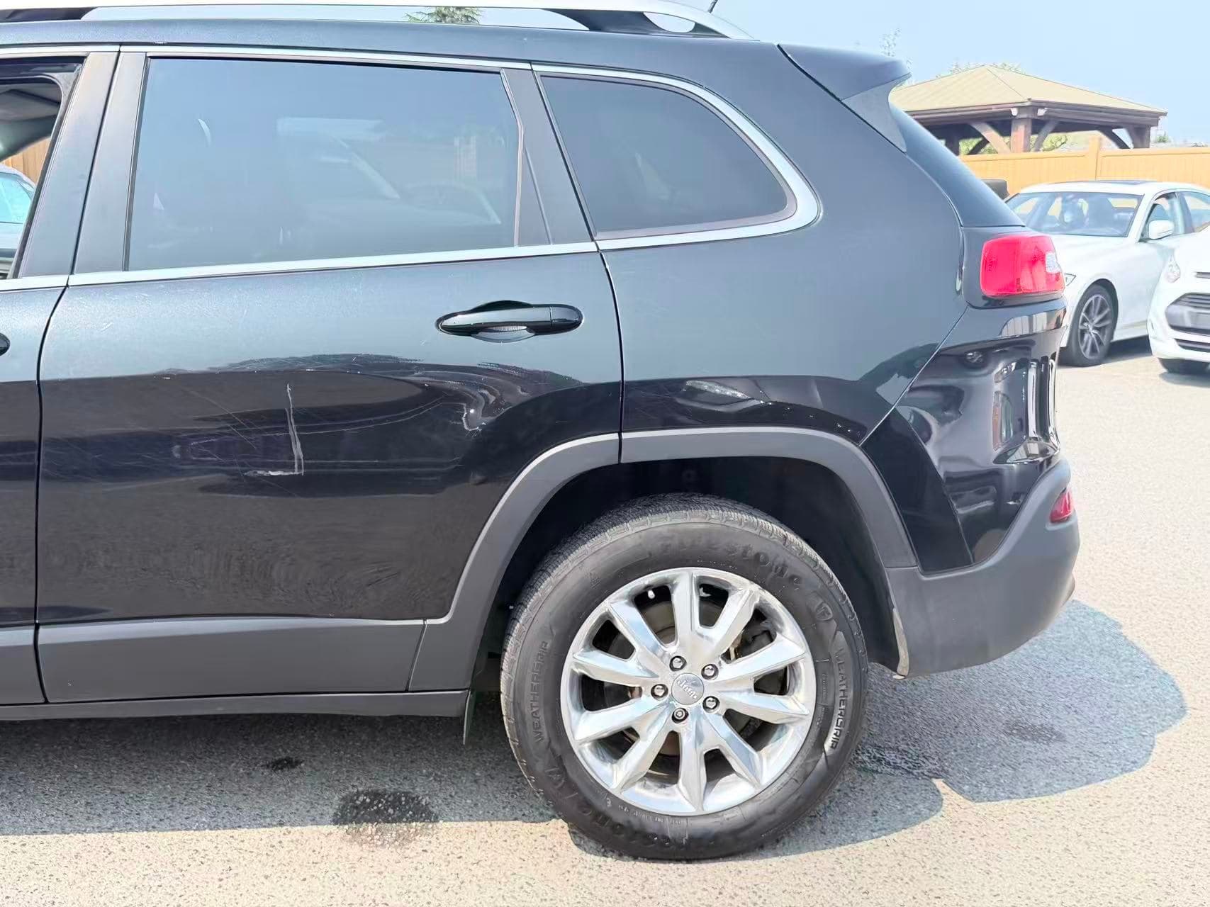 2015 Jeep Cherokee 4WD Limited/ NO ACCIDENT/ BC LOCAL thumbnail 31