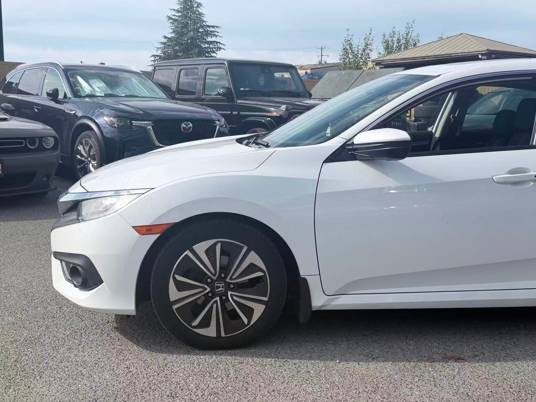 2016 Honda Civic EX-T/ CLEAN TITLE/ LOW MILEAGE thumbnail 31