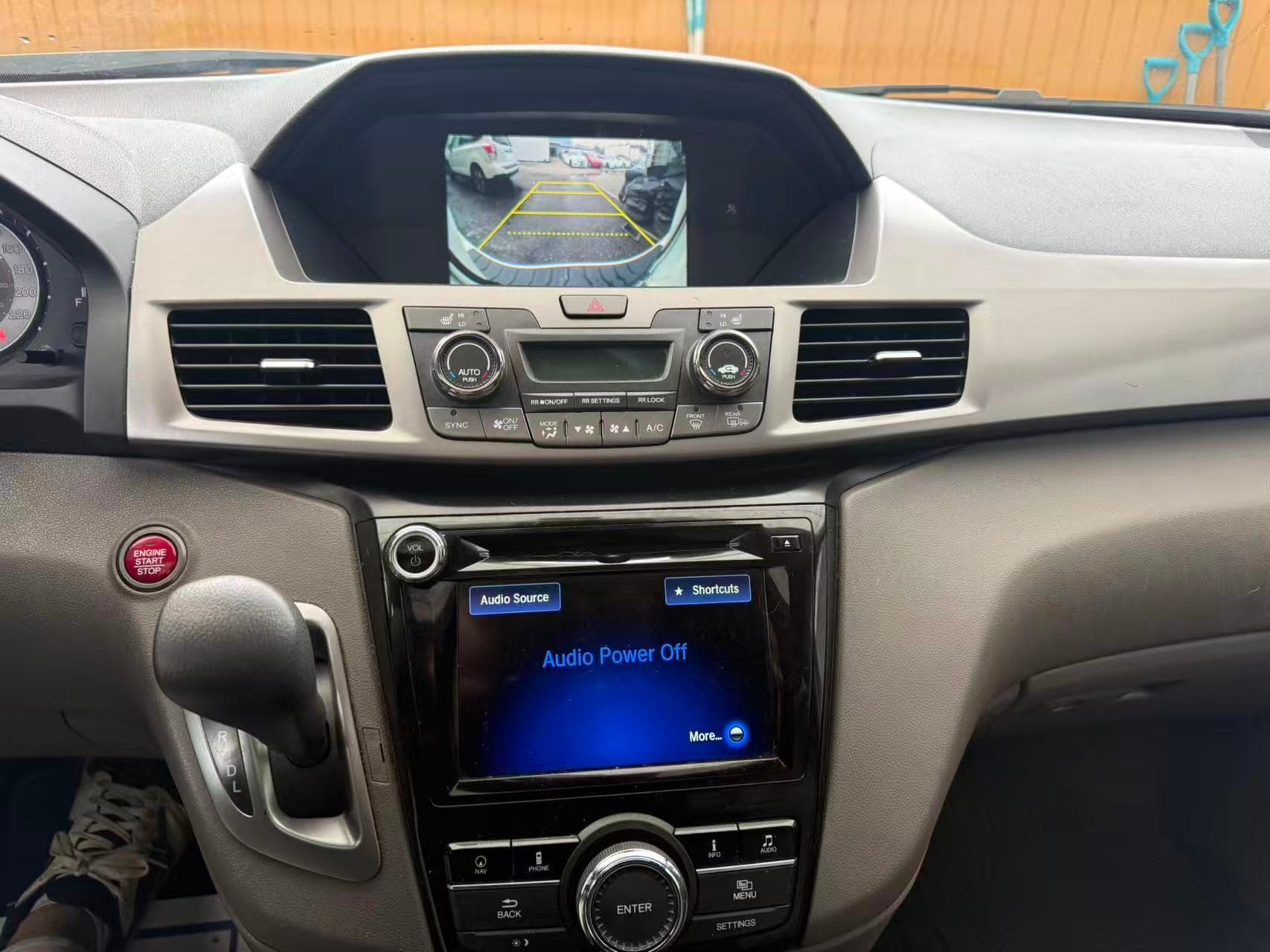 2016 Honda Odyssey 4dr Wgn EX-L w/RES thumbnail 12