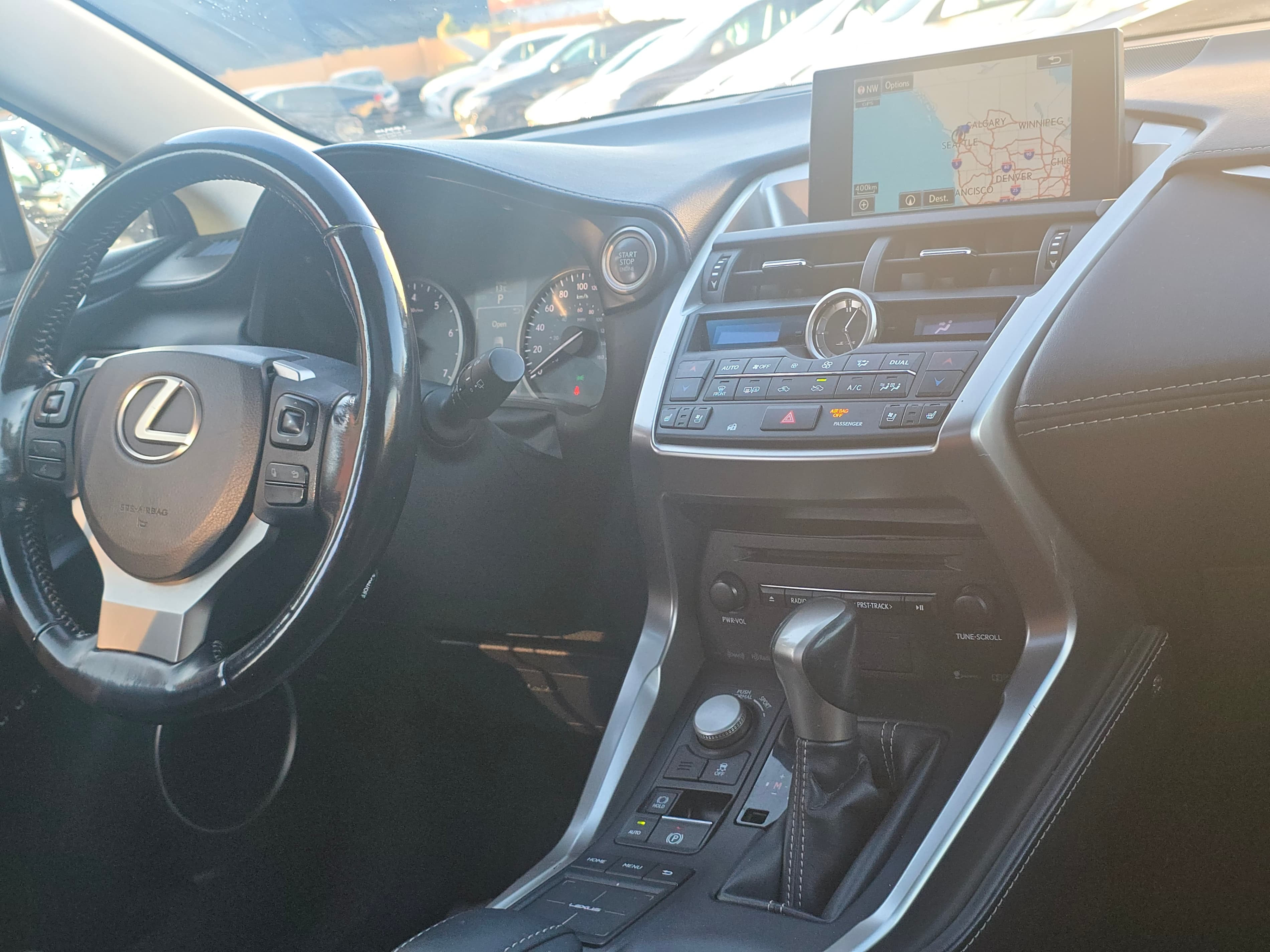 2016 Lexus NX 200t AWD/ LUXURY/ NAVIGATION SYSTEM/ VENTILAED SEATS thumbnail 17