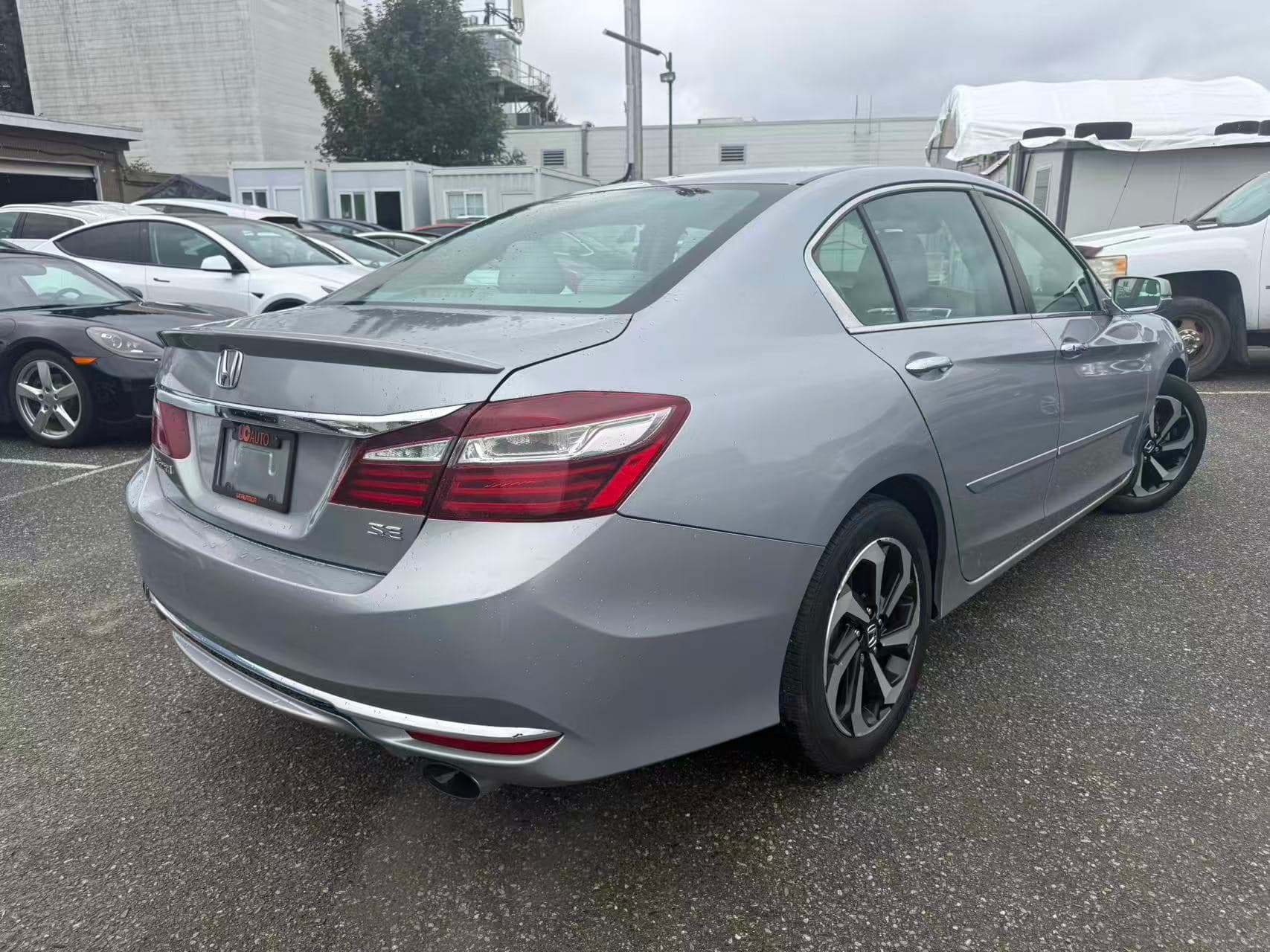 2017 Honda Accord 4dr I4 CVT SE CLEAN TITLE/LOCAL CAR thumbnail 6