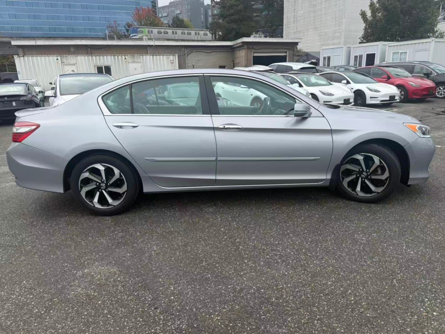 2017 Honda Accord 4dr I4 CVT SE CLEAN TITLE/LOCAL CAR thumbnail 5