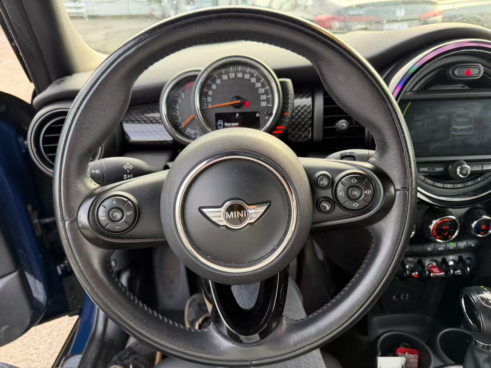 2017 MINI Cooper 5 Door 5dr HB S thumbnail 9