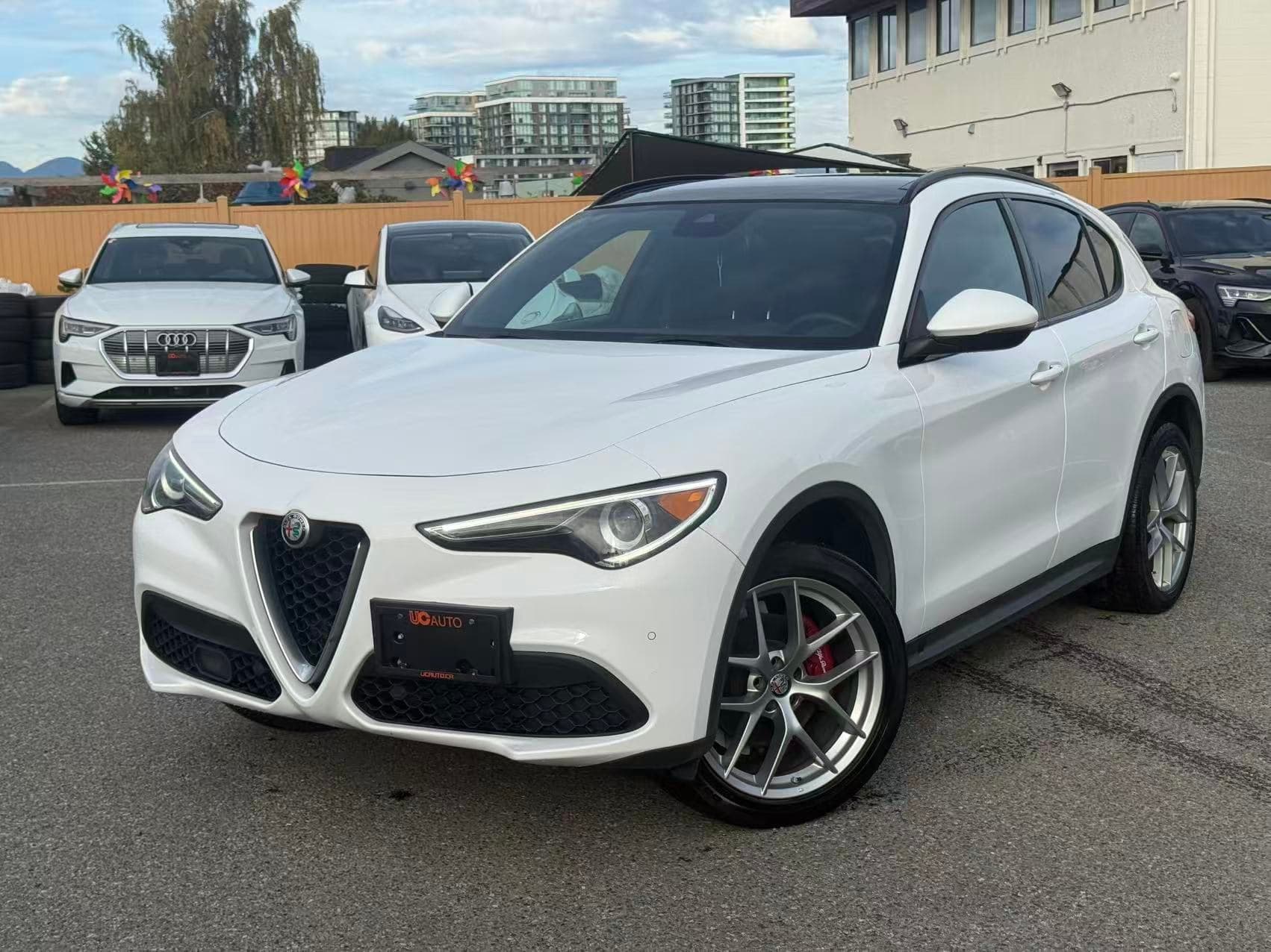 2018 Alfa Romeo Stelvio Ti Sport AWD NO ACCIDENTS/BC LOCAL CAR thumbnail 2