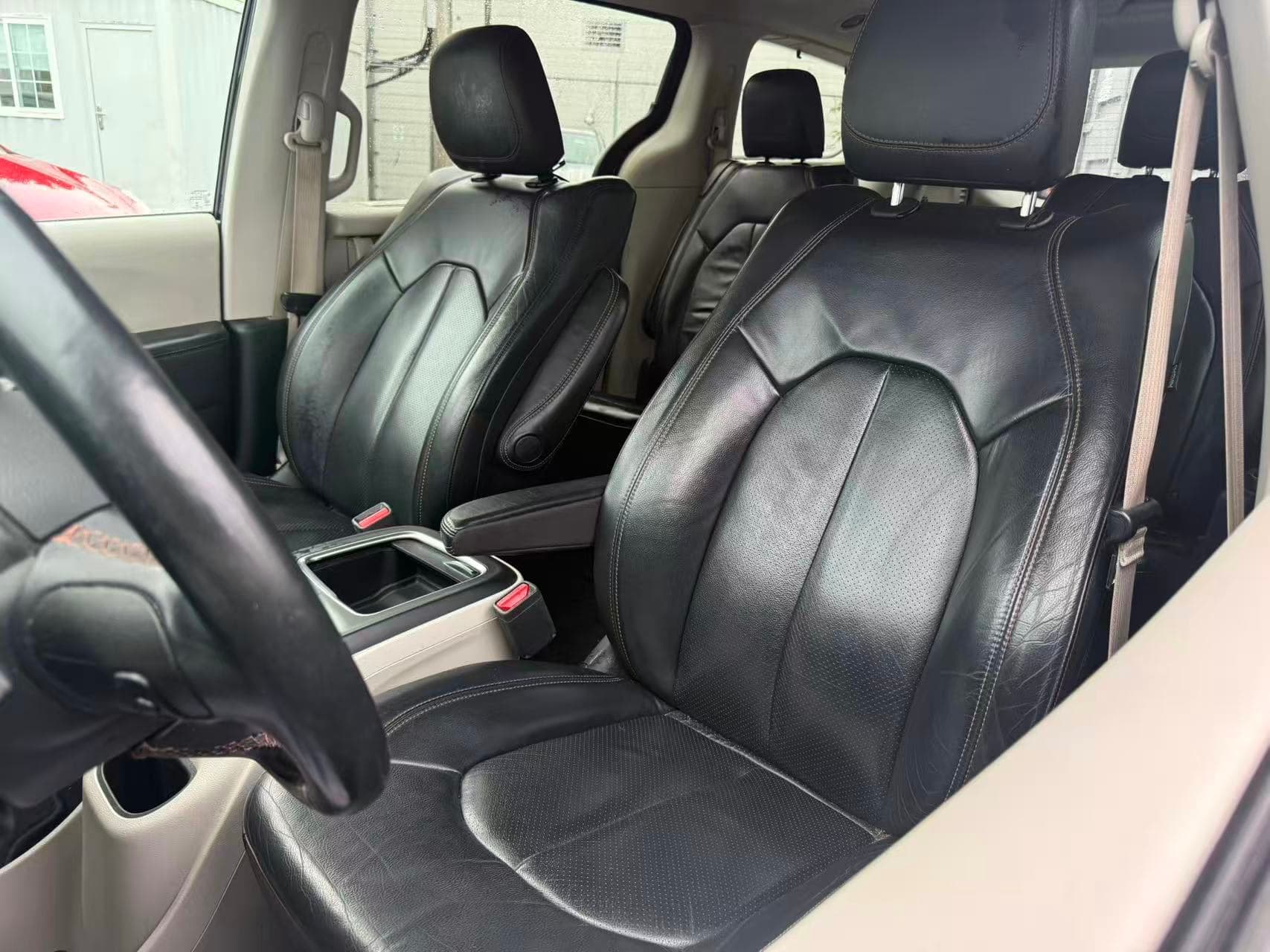 2018 Chrysler Pacifica Touring-L Plus 2WD No Accident, BC Local thumbnail 13