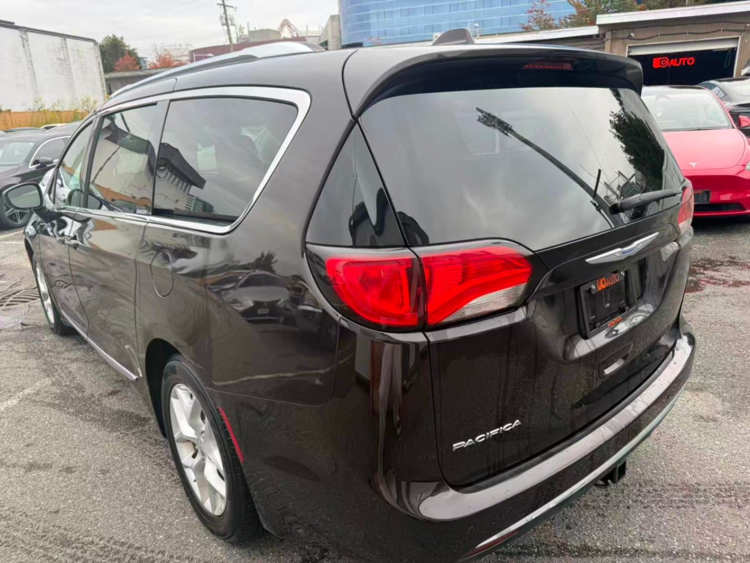 2018 Chrysler Pacifica Touring-L Plus 2WD No Accident, BC Local thumbnail 8
