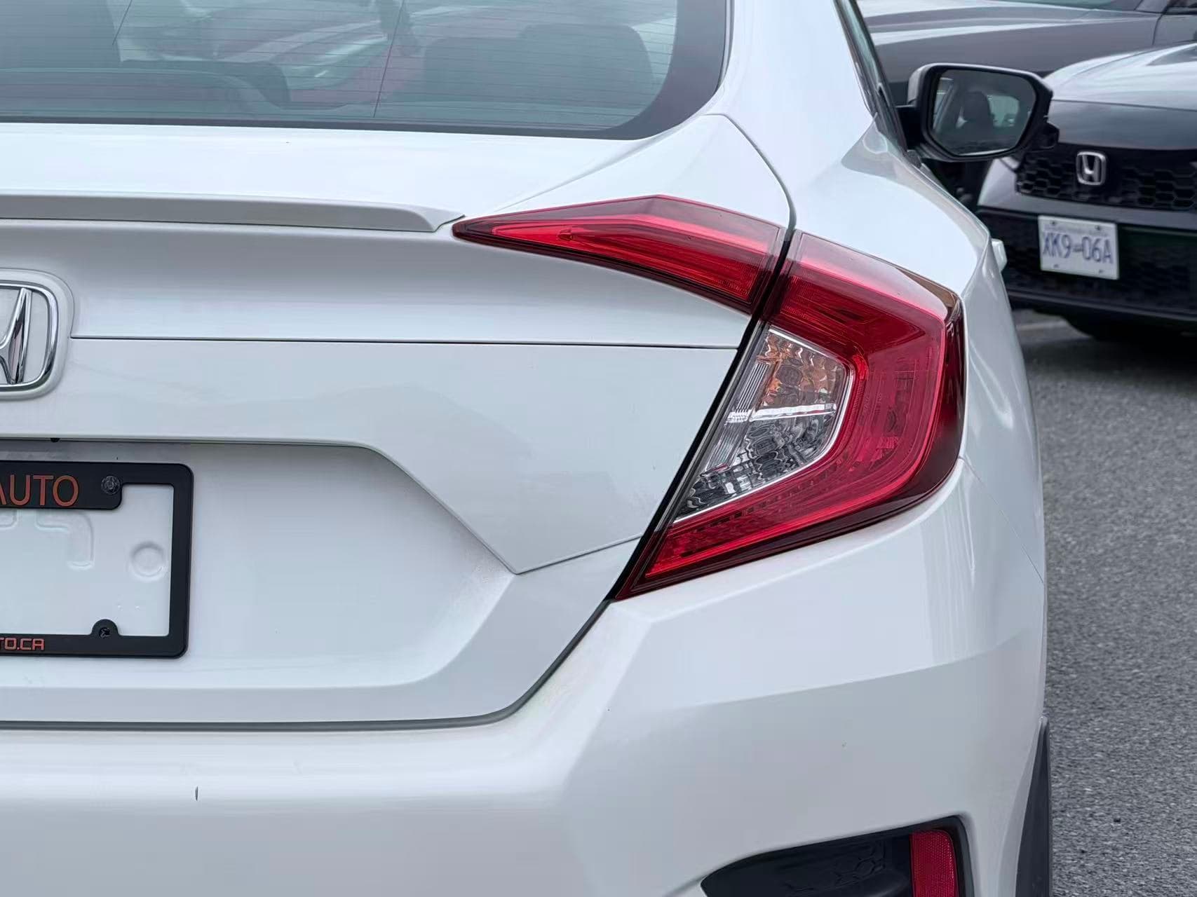 2018 Honda Civic EX-T CVT/ CLEAN TITLE/ POWER SUNROOF thumbnail 30
