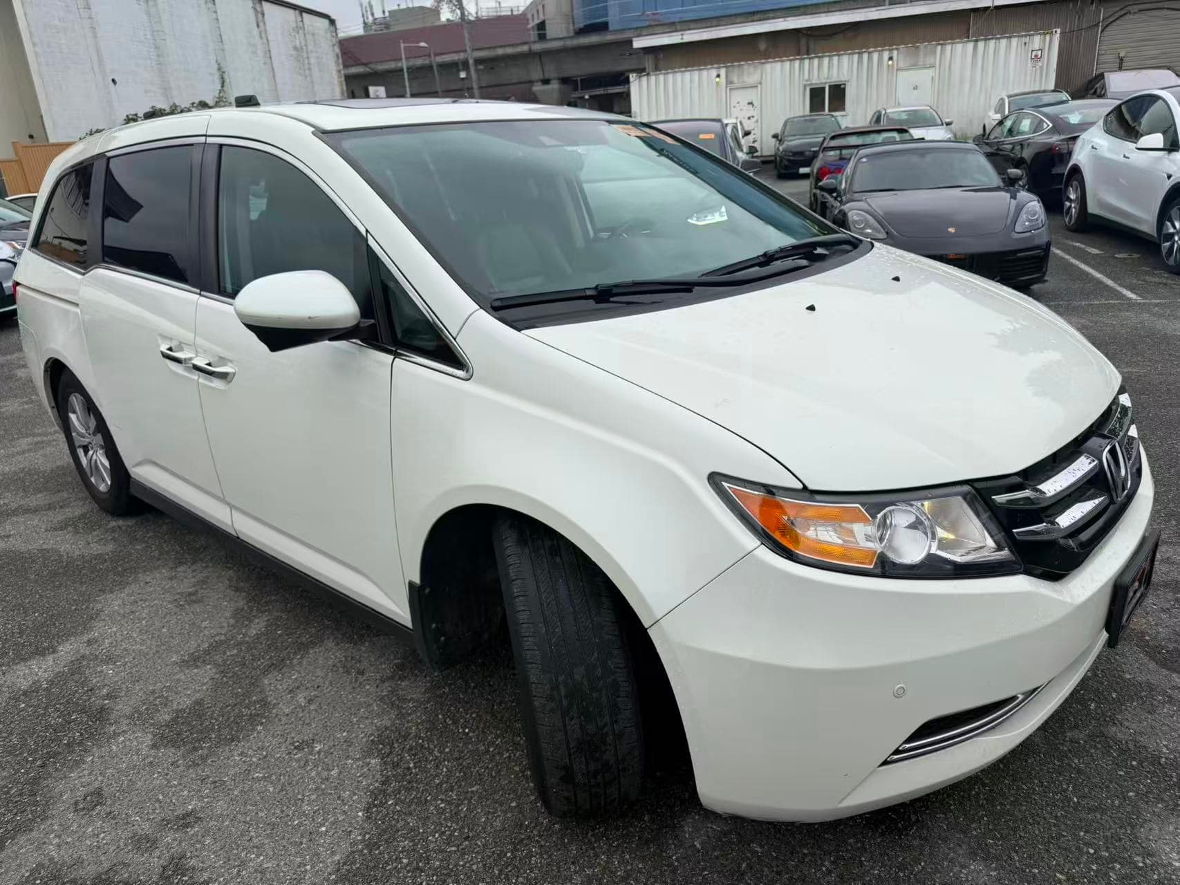 2016 Honda Odyssey 4dr Wgn EX-L w/RES thumbnail 4