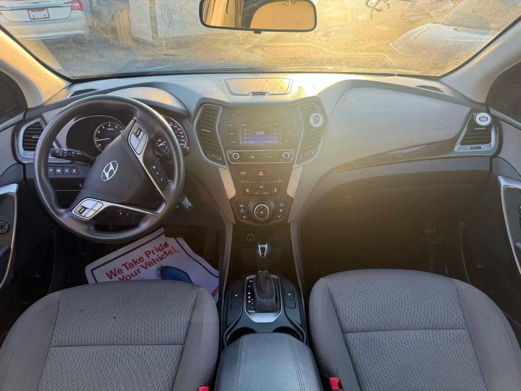 2018 Hyundai Santa Fe Sport 2.4L AWD Clean title thumbnail 16