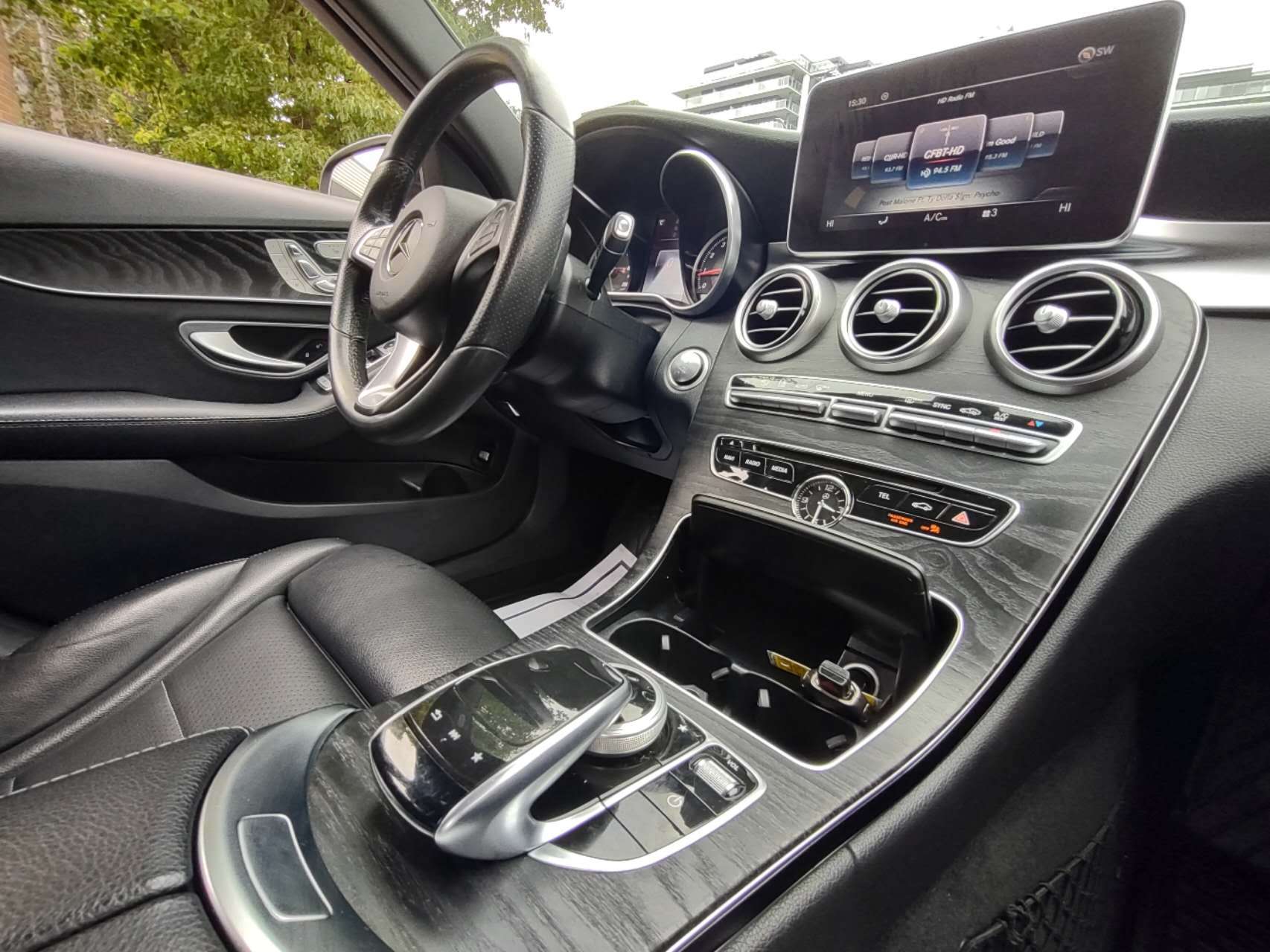 2018 Mercedes-Benz C-Class C 300 4MATIC/ WOOD TRIM PKG/ CLEAN TITLE/ BC LOCAL thumbnail 37