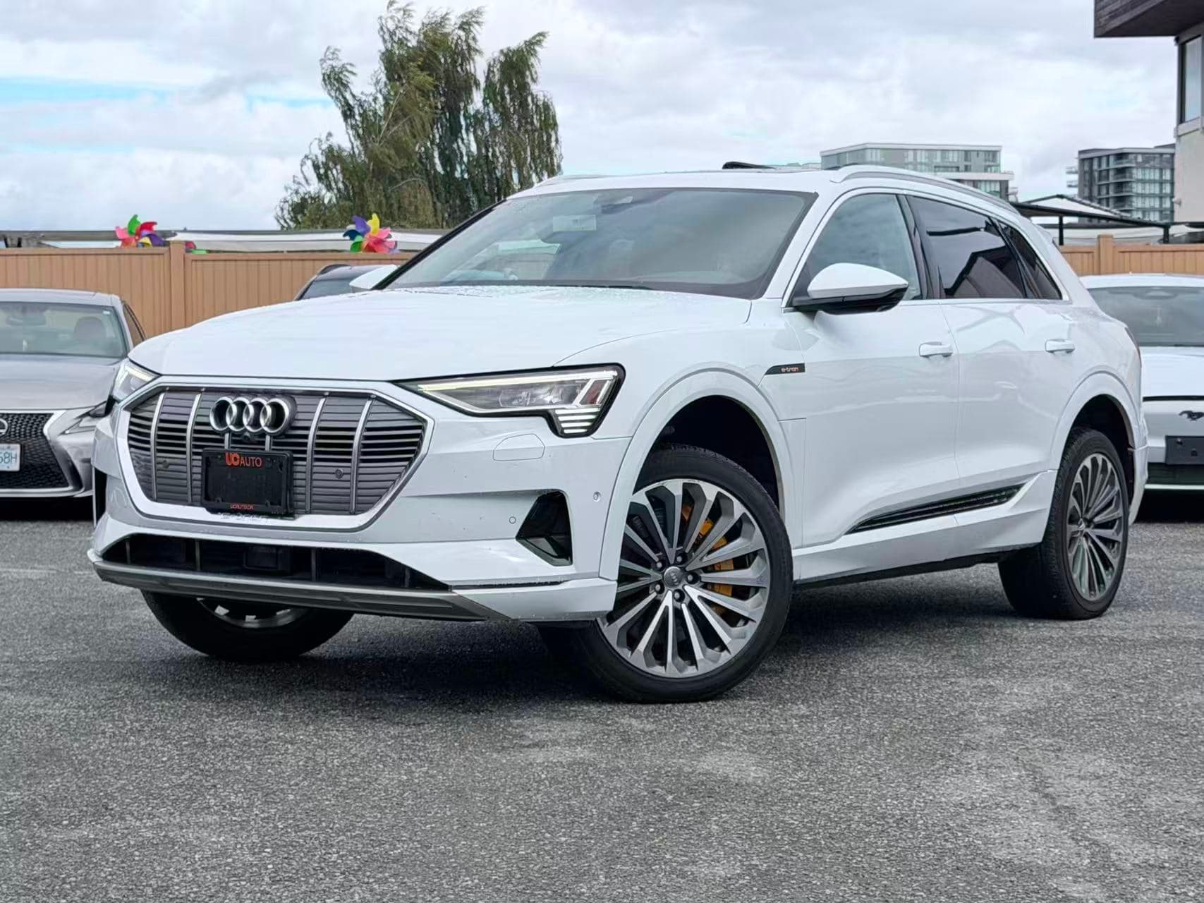 2019 Audi e-tron Technik quattro/ CLEAN TITLE/ BC LOCAL thumbnail 21