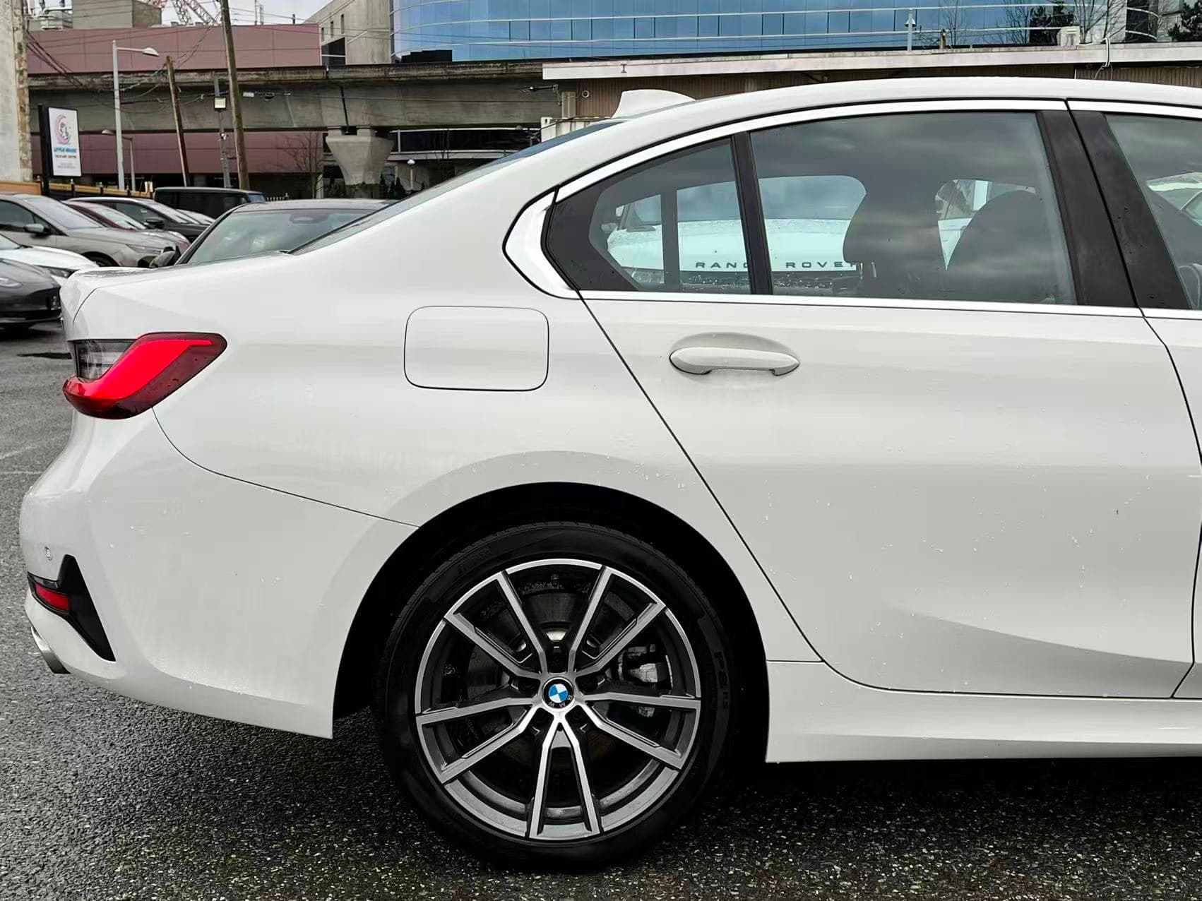 2019 BMW 3-Series 330i xDrive/ CLEAN TITLE/ BC LOCAL thumbnail 27