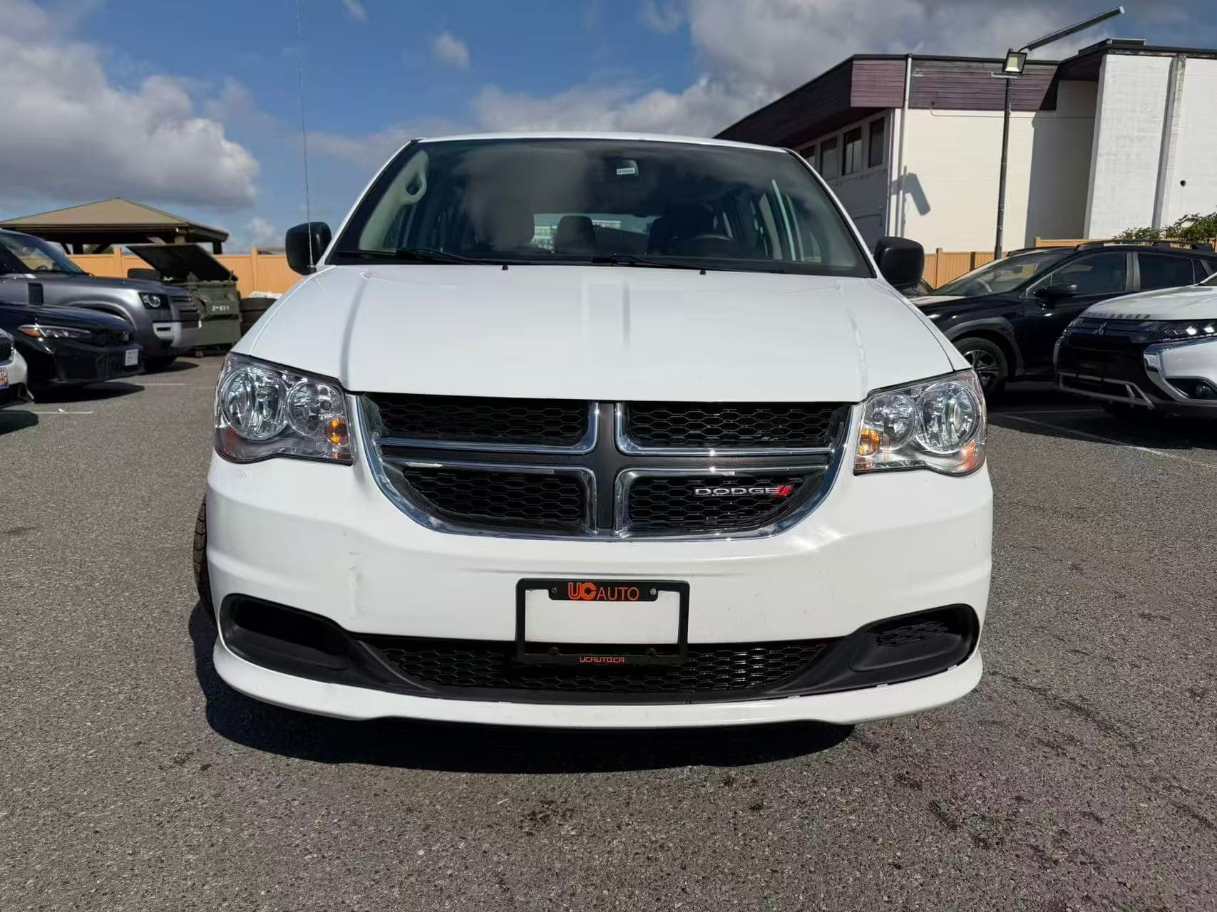 2019 Dodge Grand Caravan Canada Value Package 2WD thumbnail 3