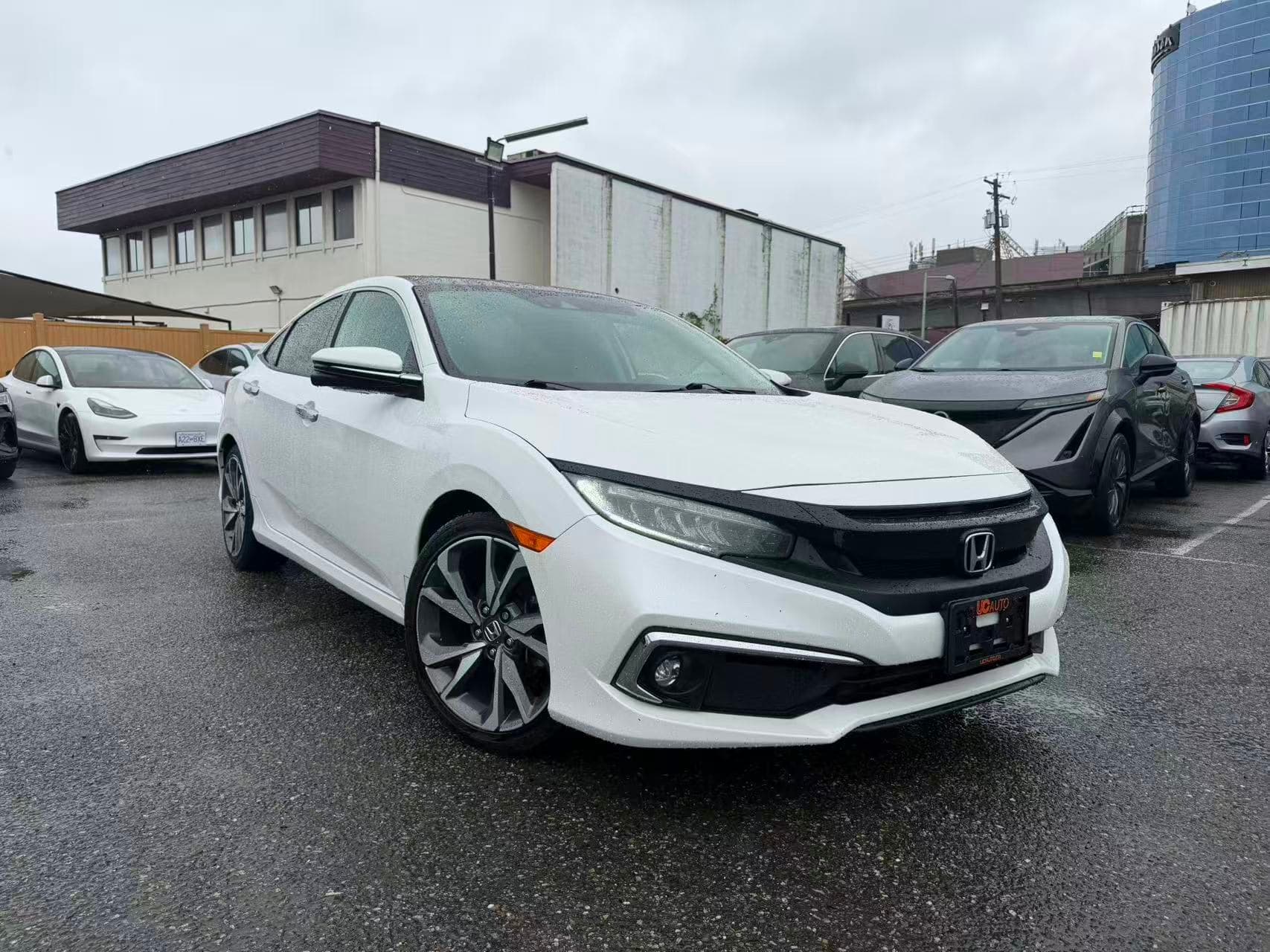 2019 Honda Civic TOURING/ CLEAN TITLE/ BC LOCAL thumbnail 3