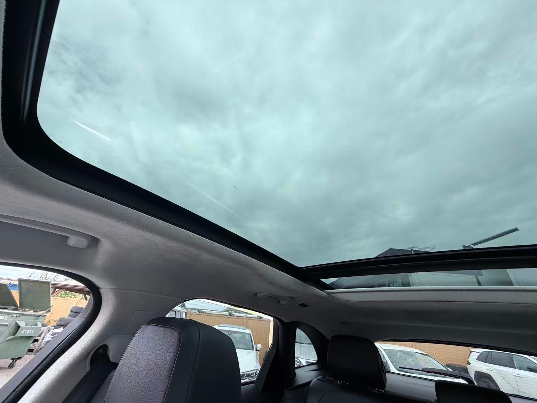 2019 Jaguar F-PACE 25t AWD Premium/ CLEAN TITLE/ BC LOCAL thumbnail 15