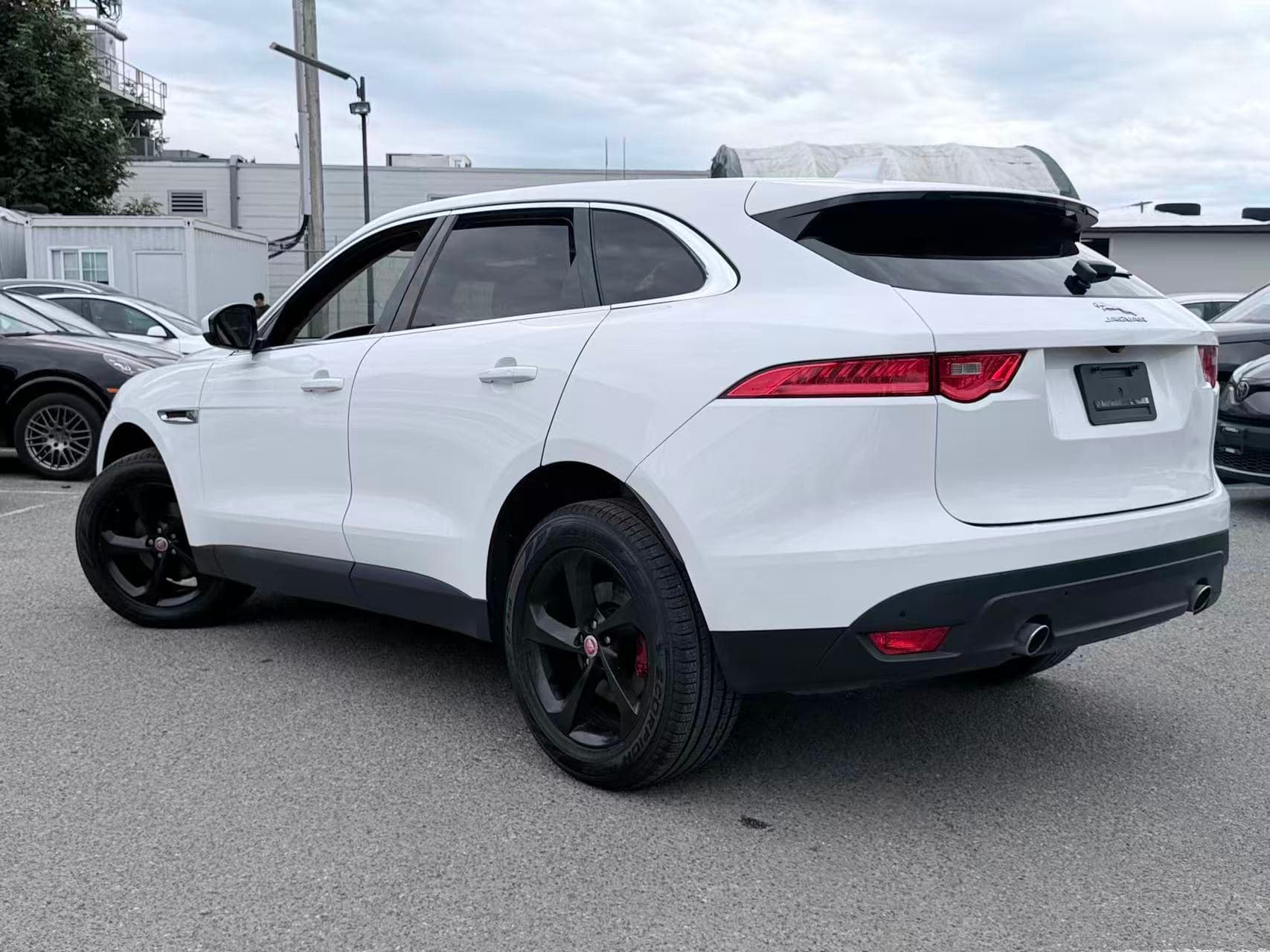 2019 Jaguar F-PACE 25t AWD Premium/ CLEAN TITLE/ BC LOCAL thumbnail 7