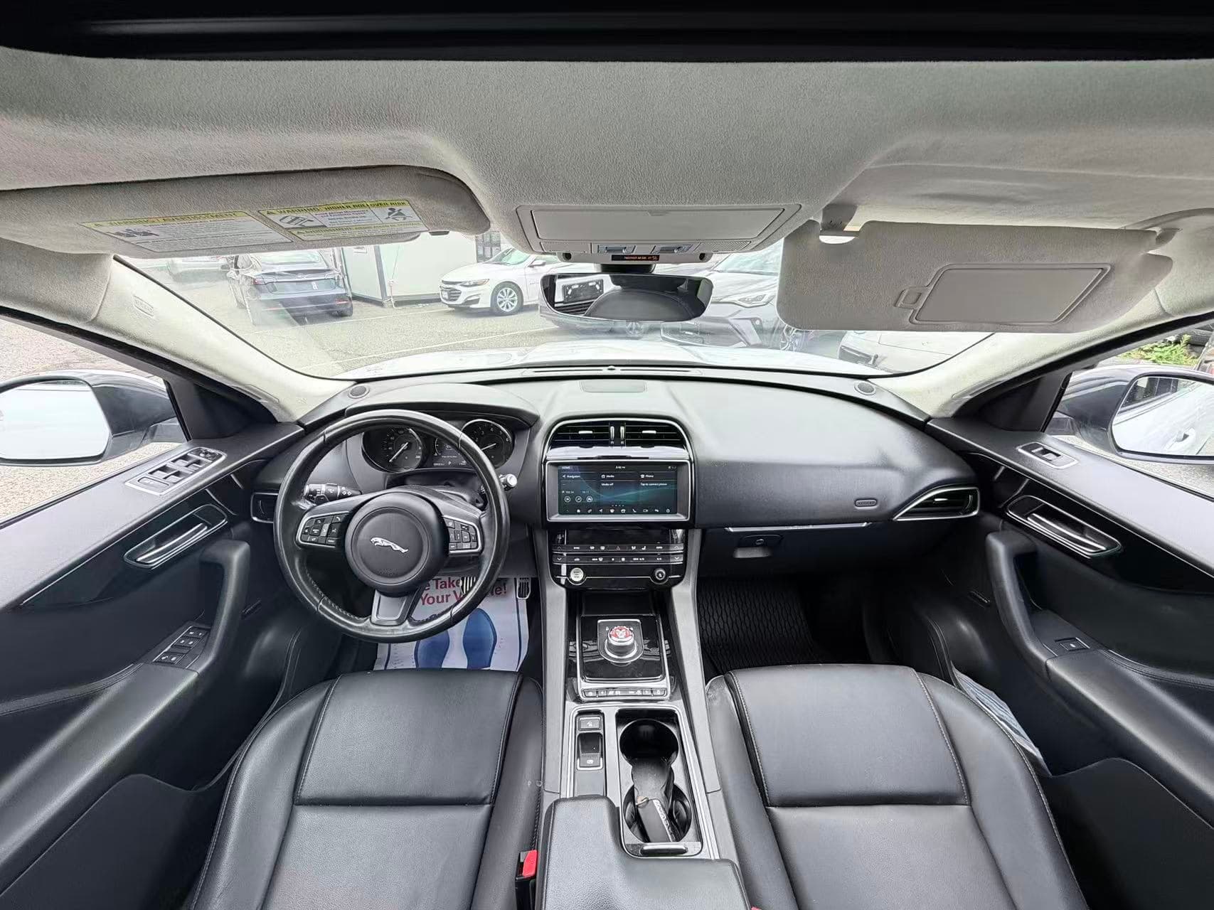 2019 Jaguar F-PACE 25t AWD Premium/ CLEAN TITLE/ BC LOCAL thumbnail 20