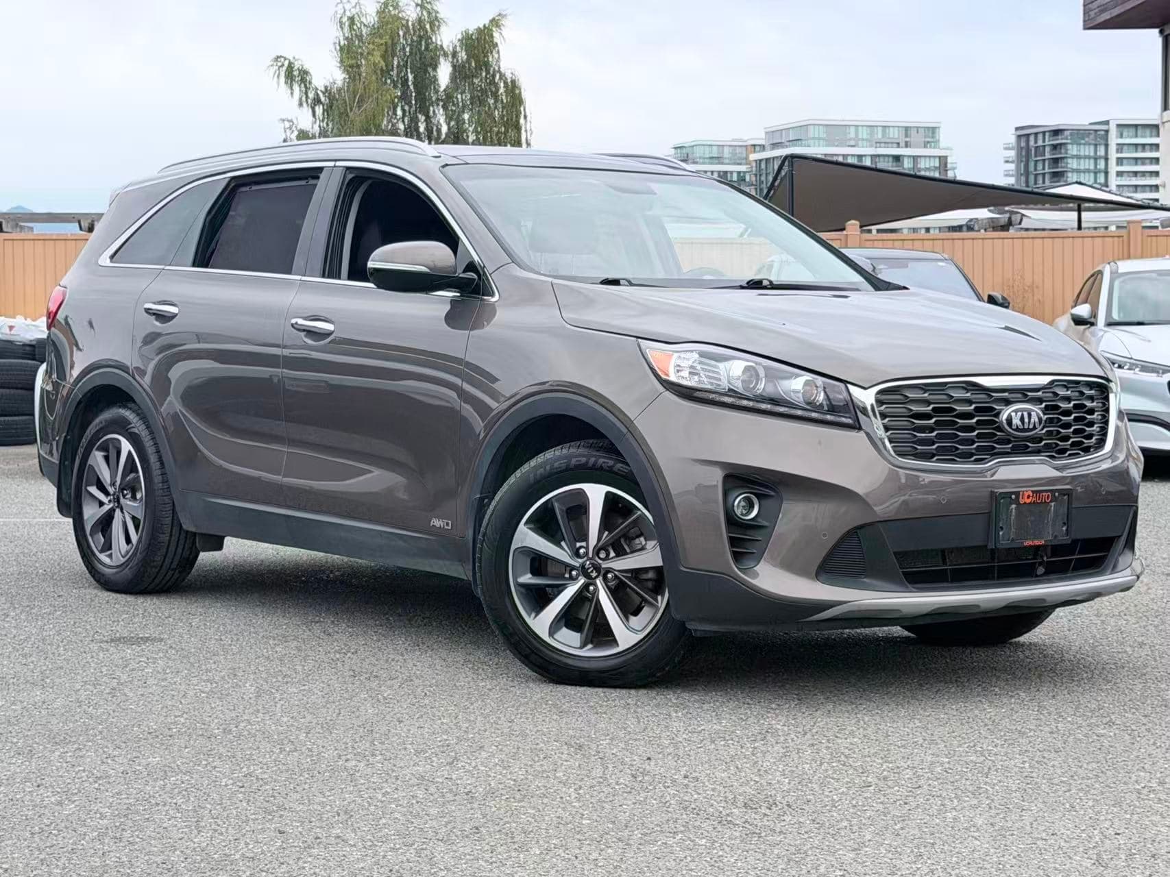 2019 Kia Sorento EX AWD/ CLEAN TITLE/ BLIND SPOT MONITOR/7 SEATER thumbnail 22