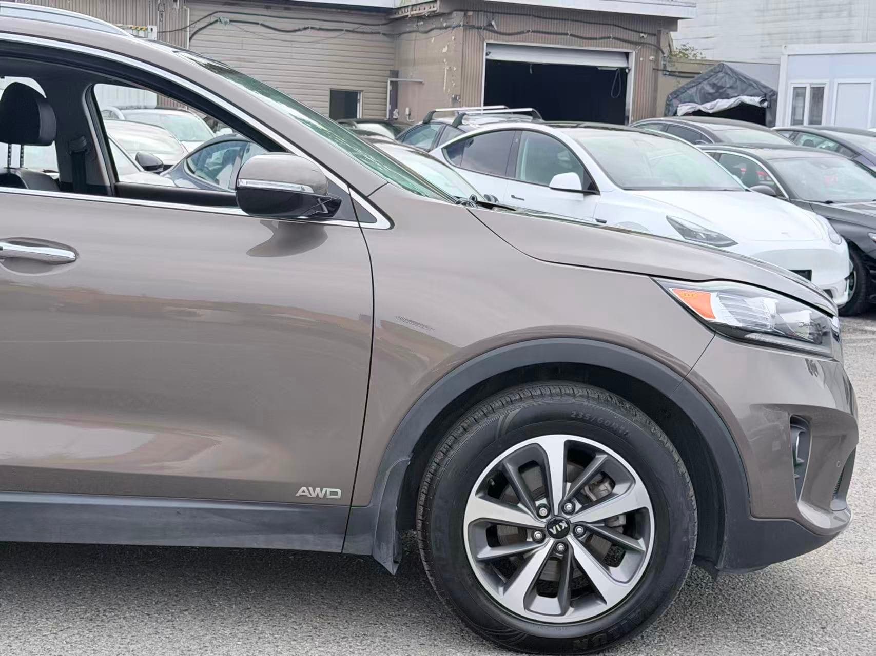 2019 Kia Sorento EX AWD/ CLEAN TITLE/ BLIND SPOT MONITOR/7 SEATER thumbnail 26