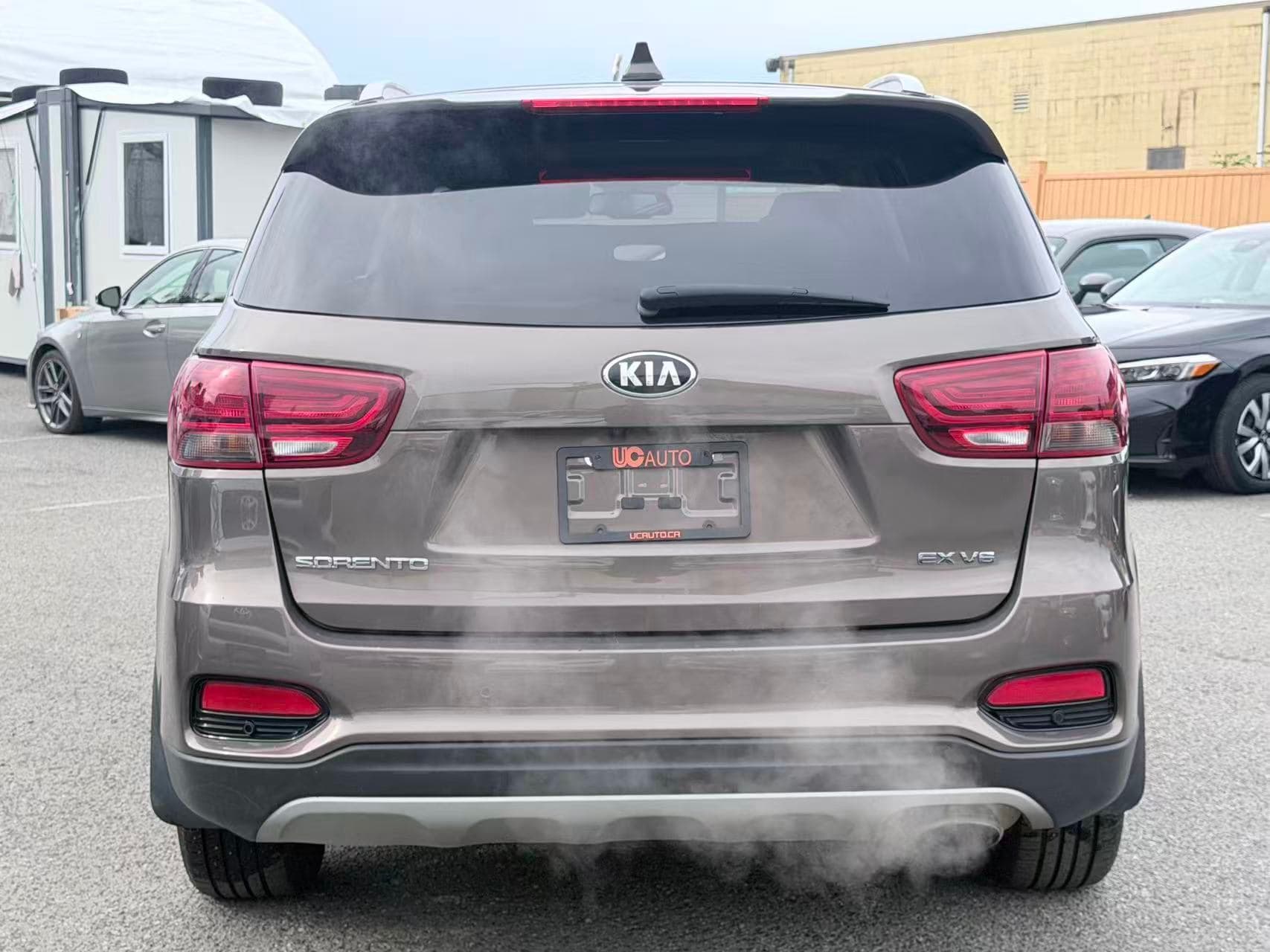 2019 Kia Sorento EX AWD/ CLEAN TITLE/ BLIND SPOT MONITOR/7 SEATER thumbnail 6