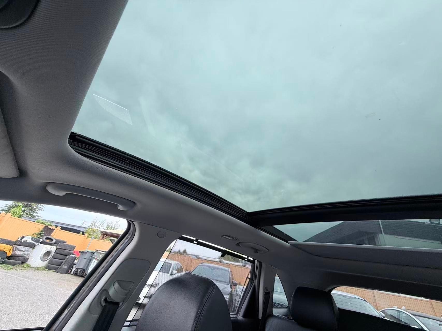 2019 Kia Sorento EX AWD/ CLEAN TITLE/ BLIND SPOT MONITOR/7 SEATER thumbnail 17