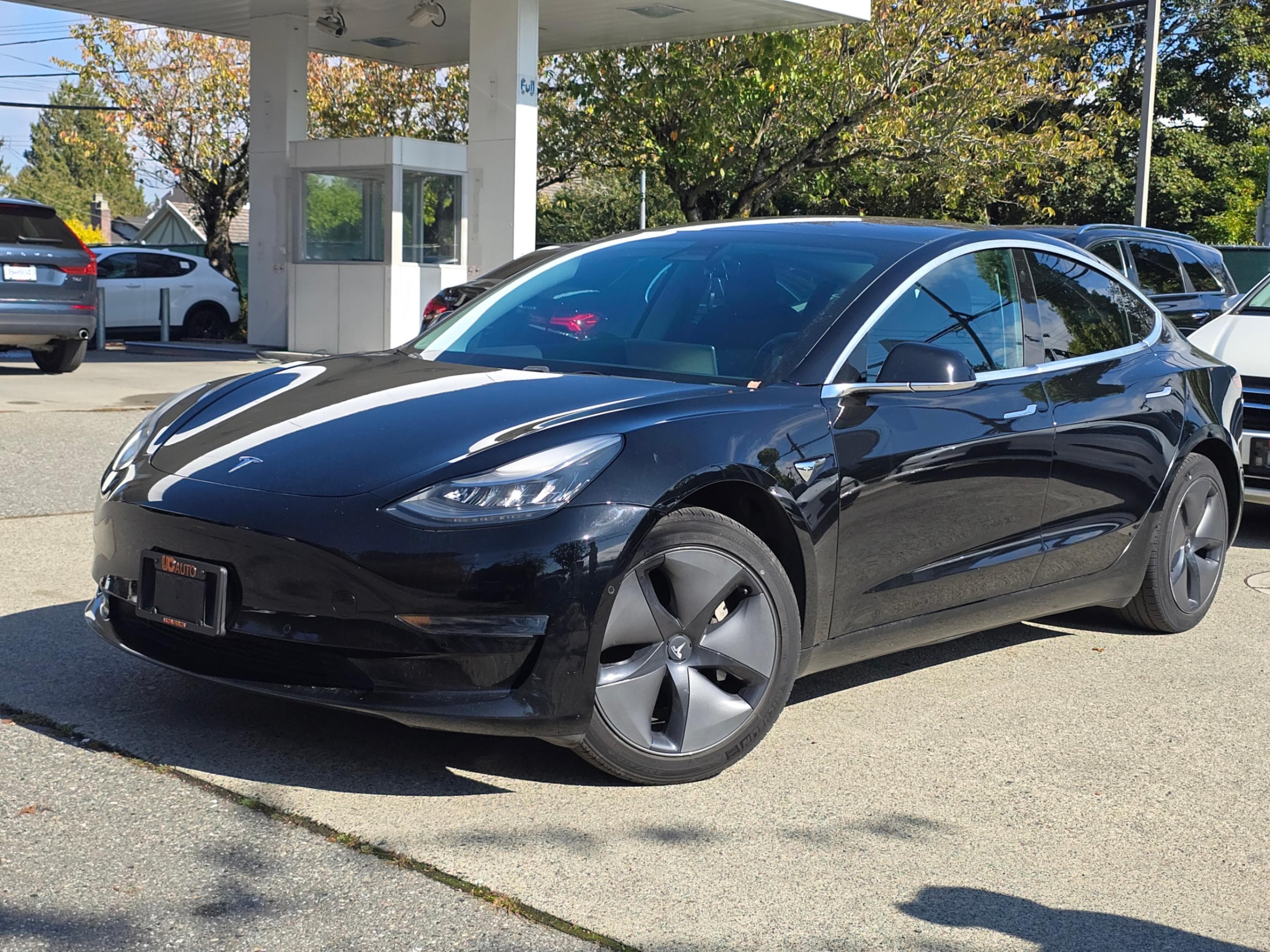 2019 Tesla Model 3 Standard Range RWD *Ltd Avail* thumbnail 2