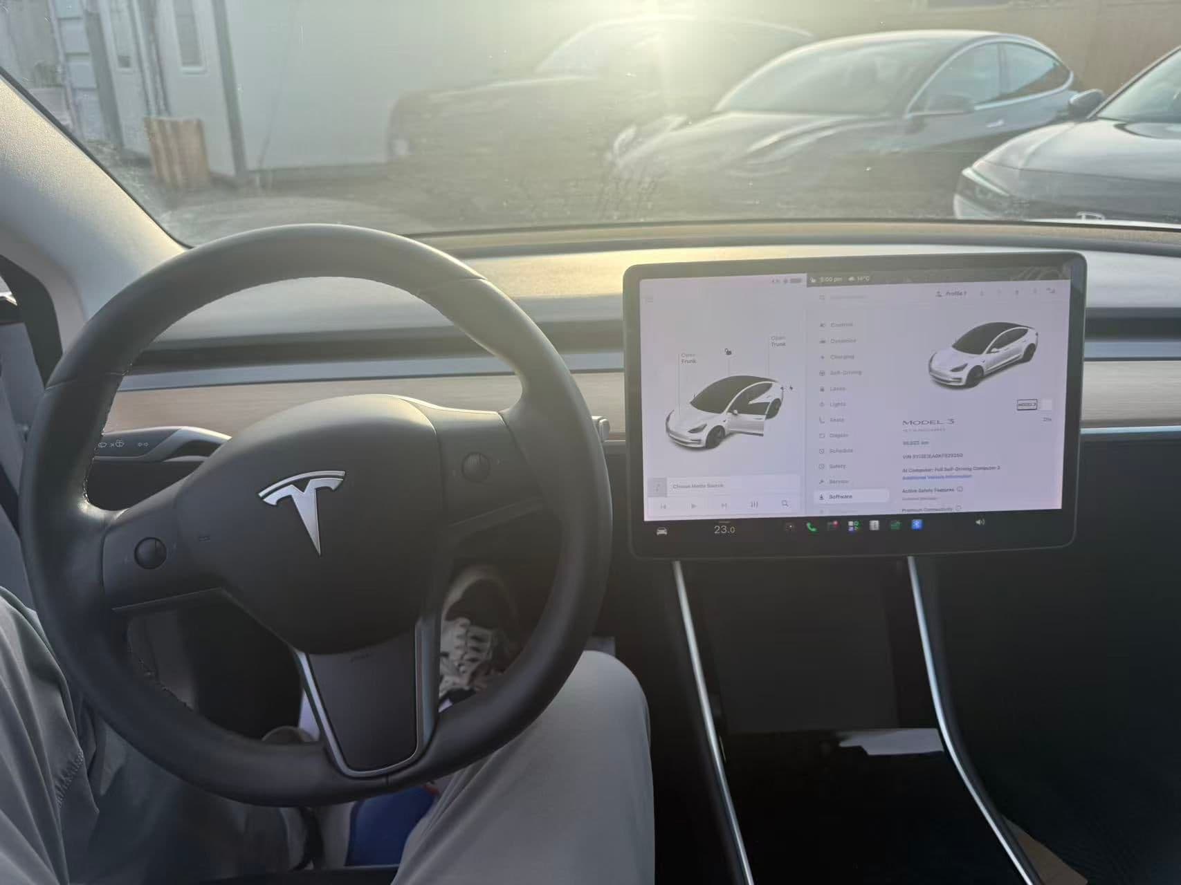 2019 Tesla Model 3 Standard Range RWD *Ltd Avail* NO ACCIDENTS/BC LOCAL thumbnail 10
