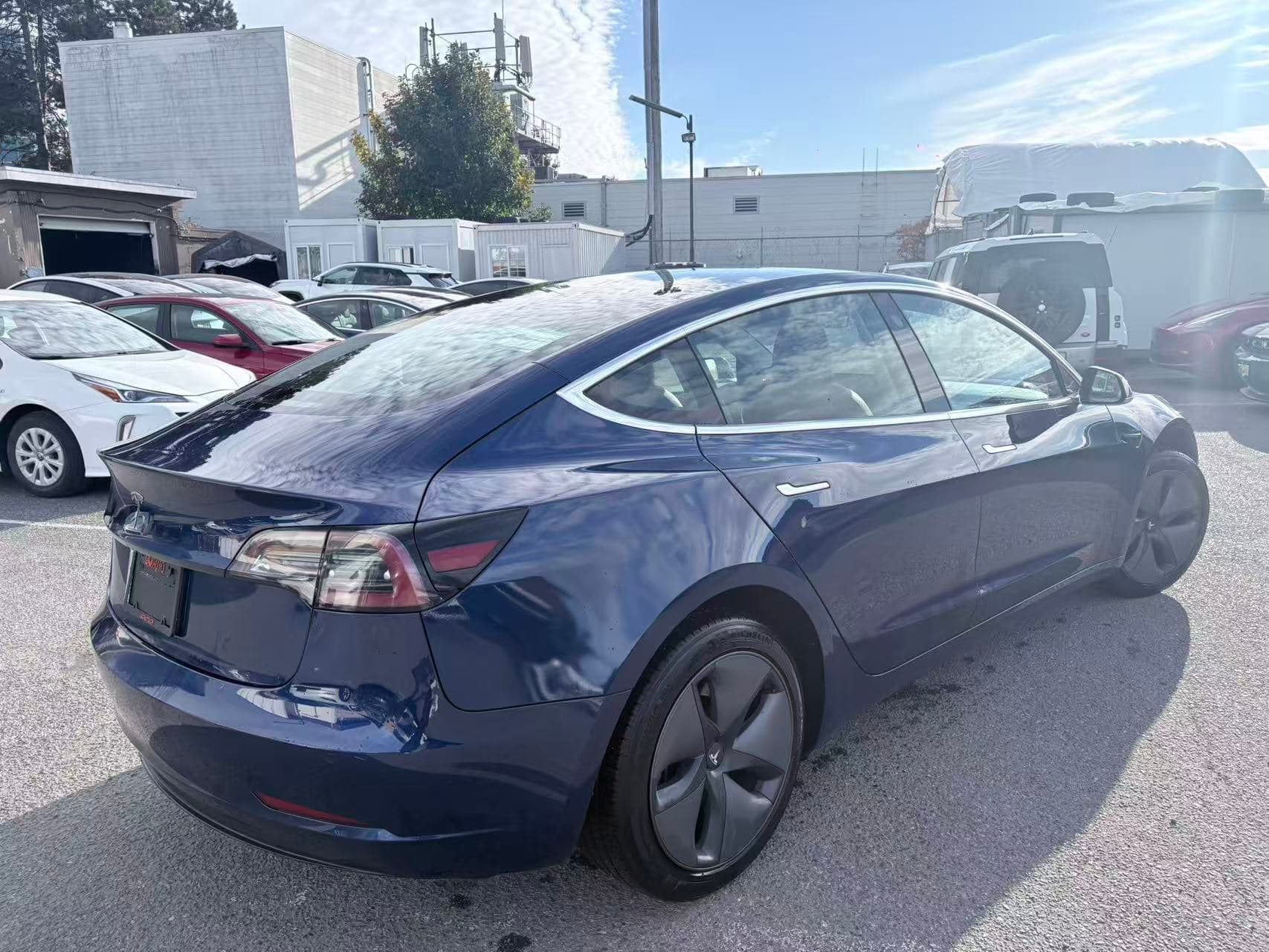 2019 Tesla Model 3 Standard Range RWD *Ltd Avail* thumbnail 6
