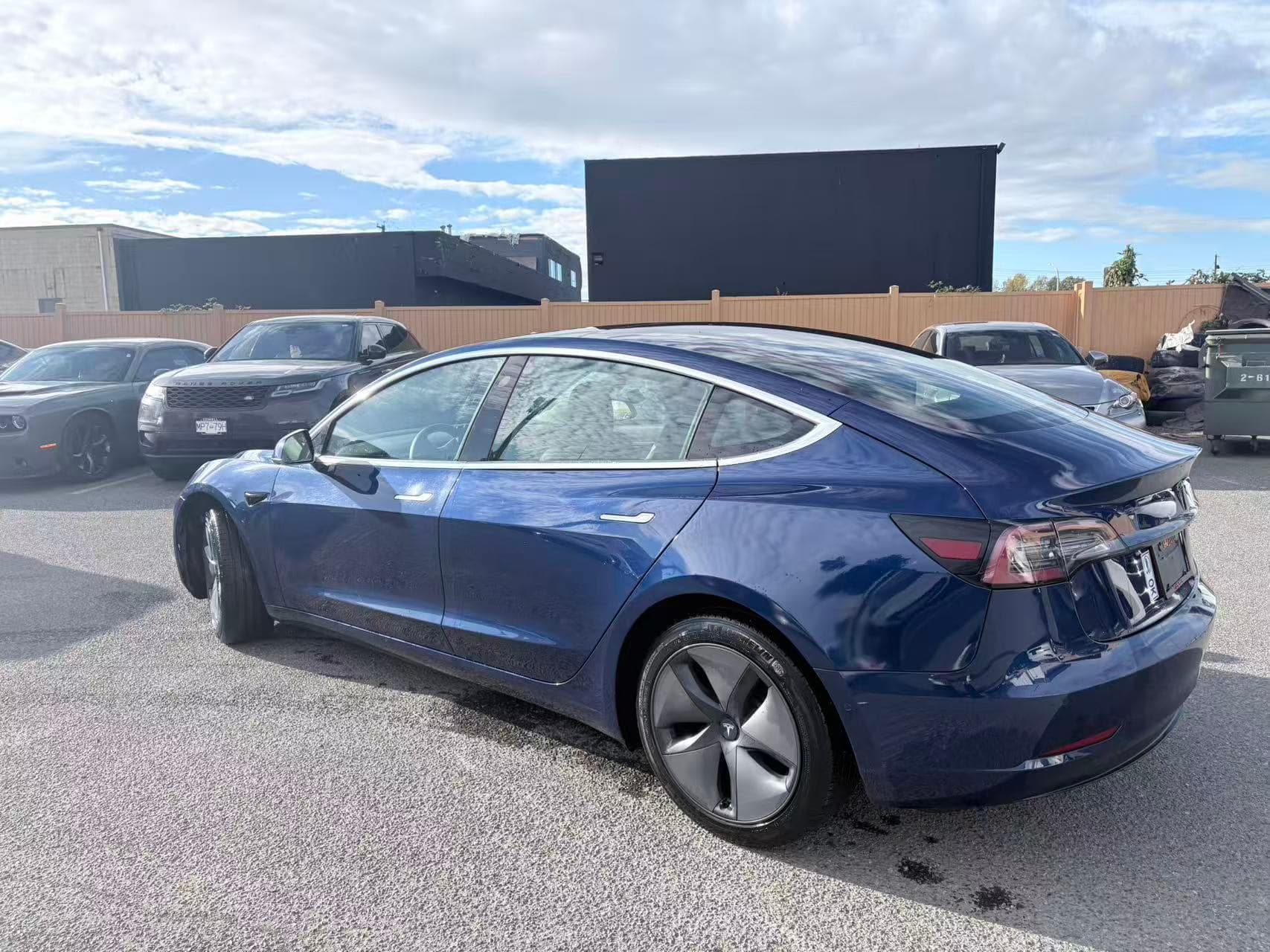 2019 Tesla Model 3 Standard Range RWD *Ltd Avail* thumbnail 4