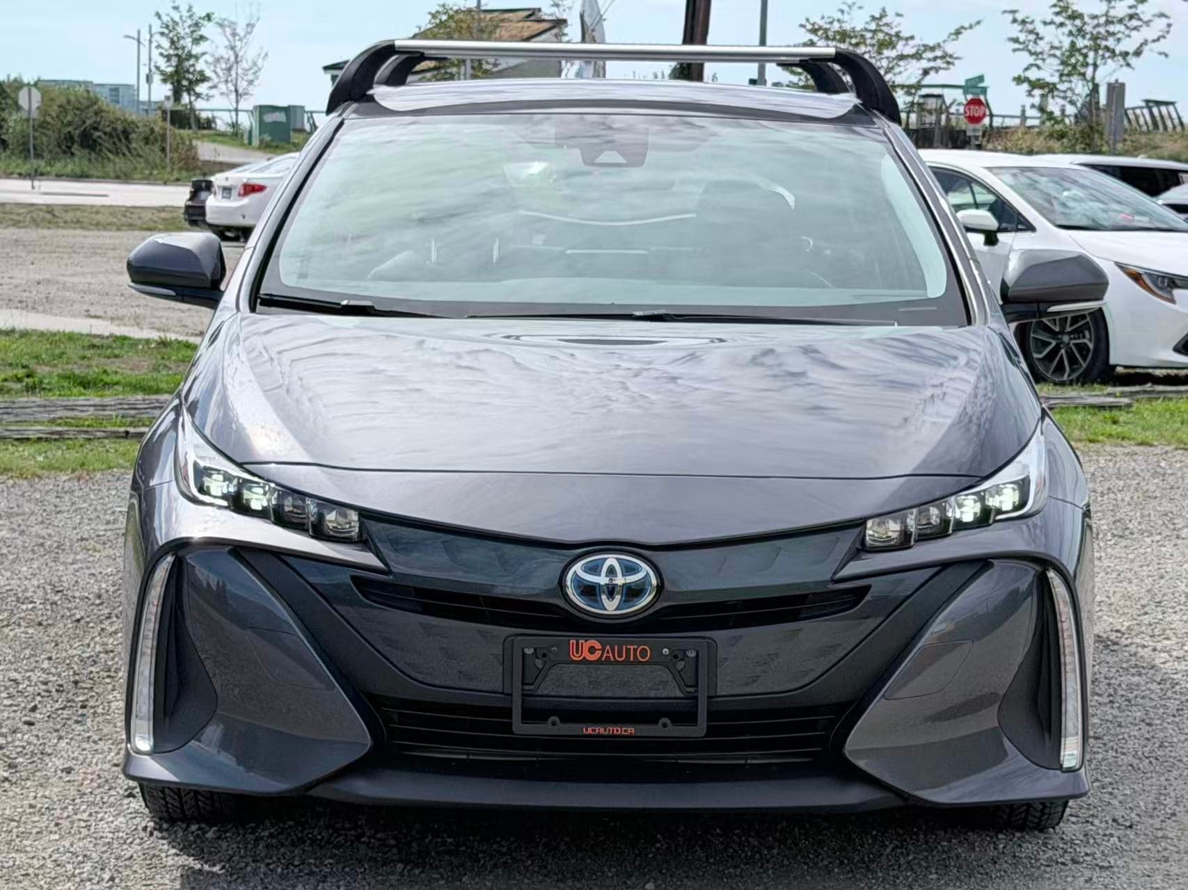 2019 Toyota Prius Prime Auto/ CLEAN TITLE/ BC LOCAL thumbnail 2