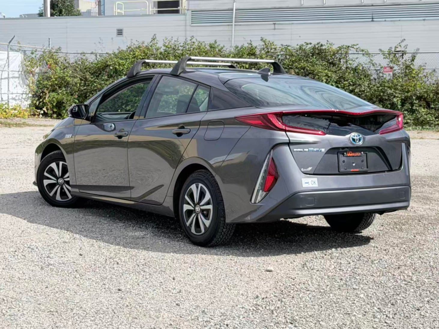 2019 Toyota Prius Prime Auto/ CLEAN TITLE/ BC LOCAL thumbnail 7
