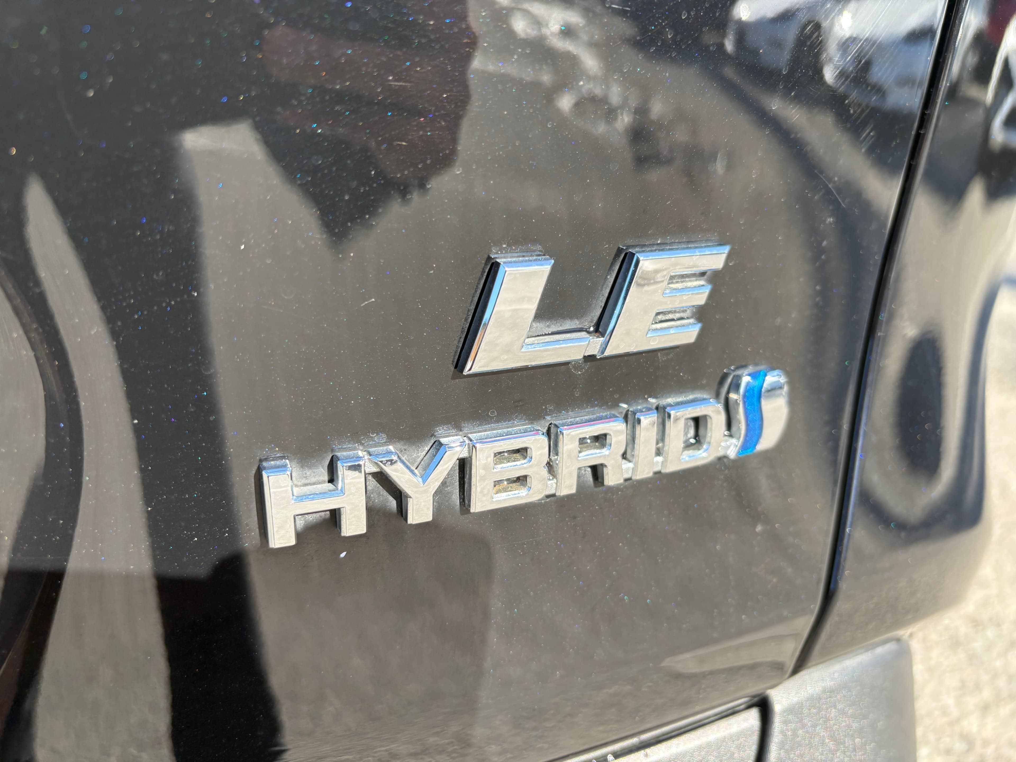 2019 Toyota RAV4 AWD Hybrid LE NO ACCIDENTS/BC LOCAL CAR thumbnail 20