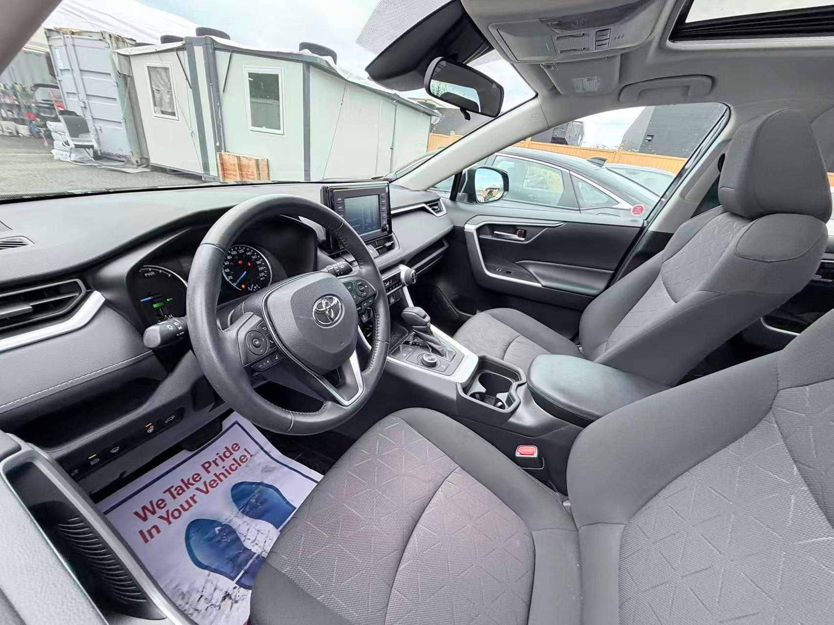 2019 Toyota RAV4 AWD Hybrid XLE/ NO ACCIDENT/ ONE OWNER thumbnail 34