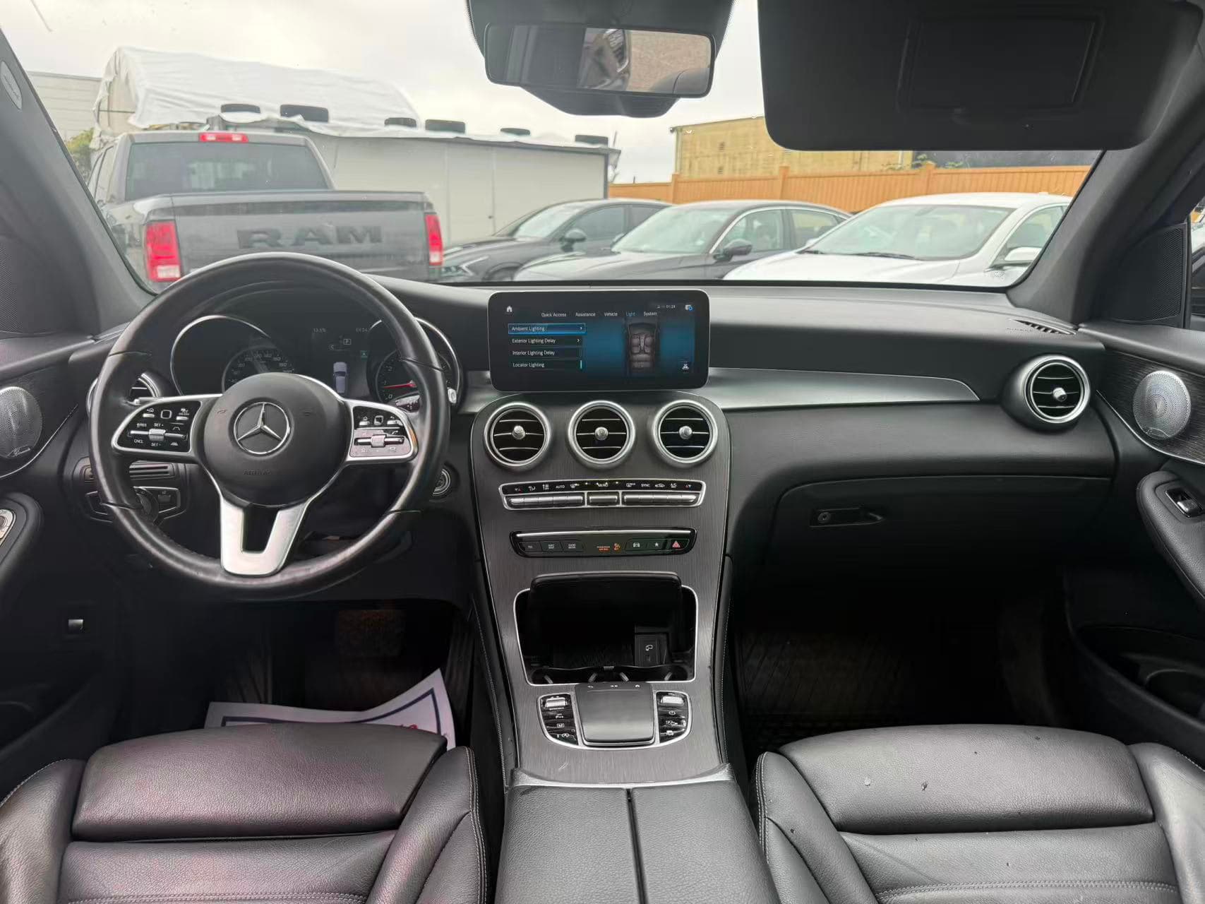 2020 Mercedes-Benz GLC-Class GLC 300 4MATIC SUV No Accidents/ BC Local thumbnail 12