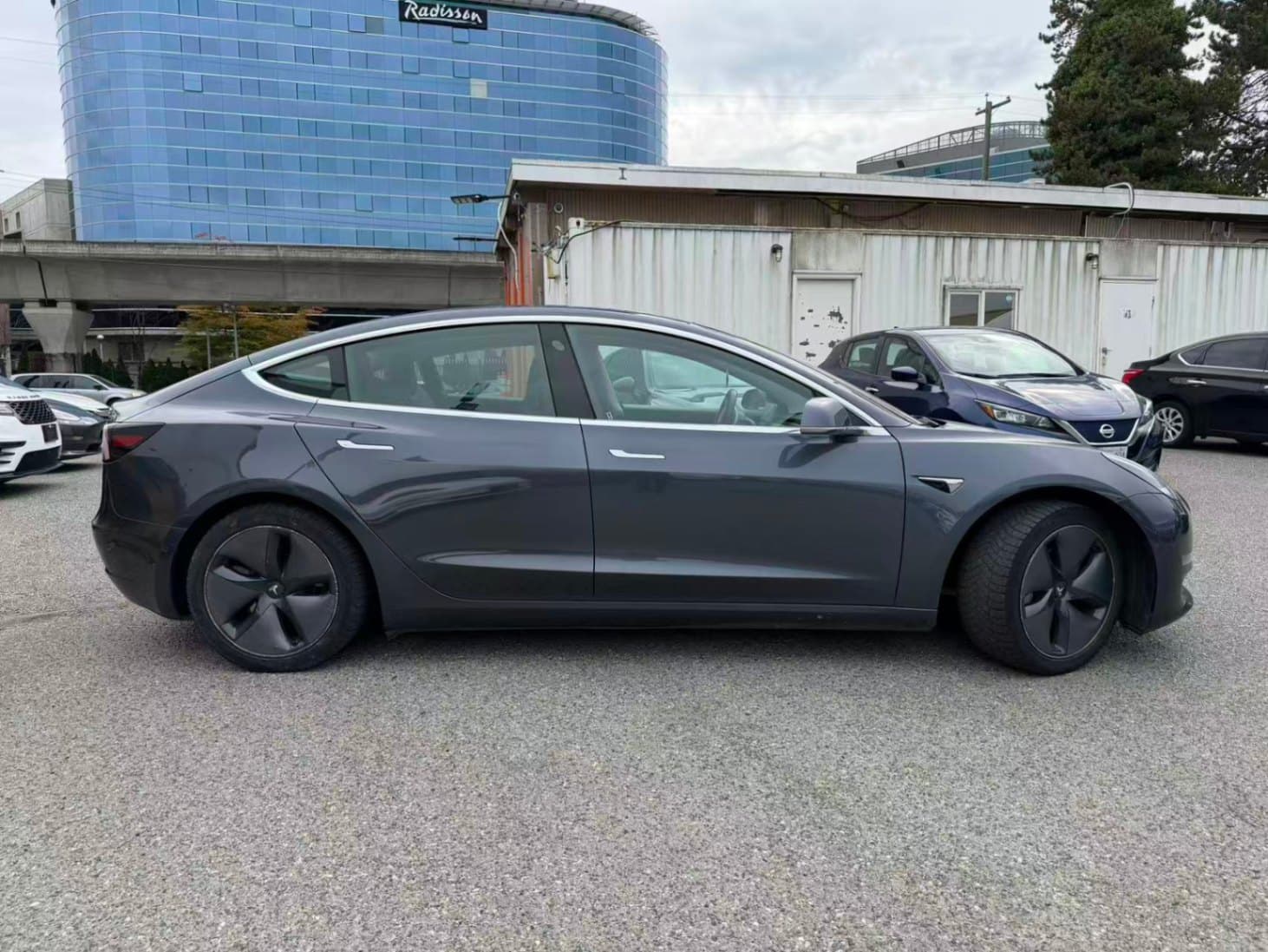 2020 Tesla Model 3 Standard Range Plus RWD/ CLEAN TITLE/ BC LOCAL thumbnail 4