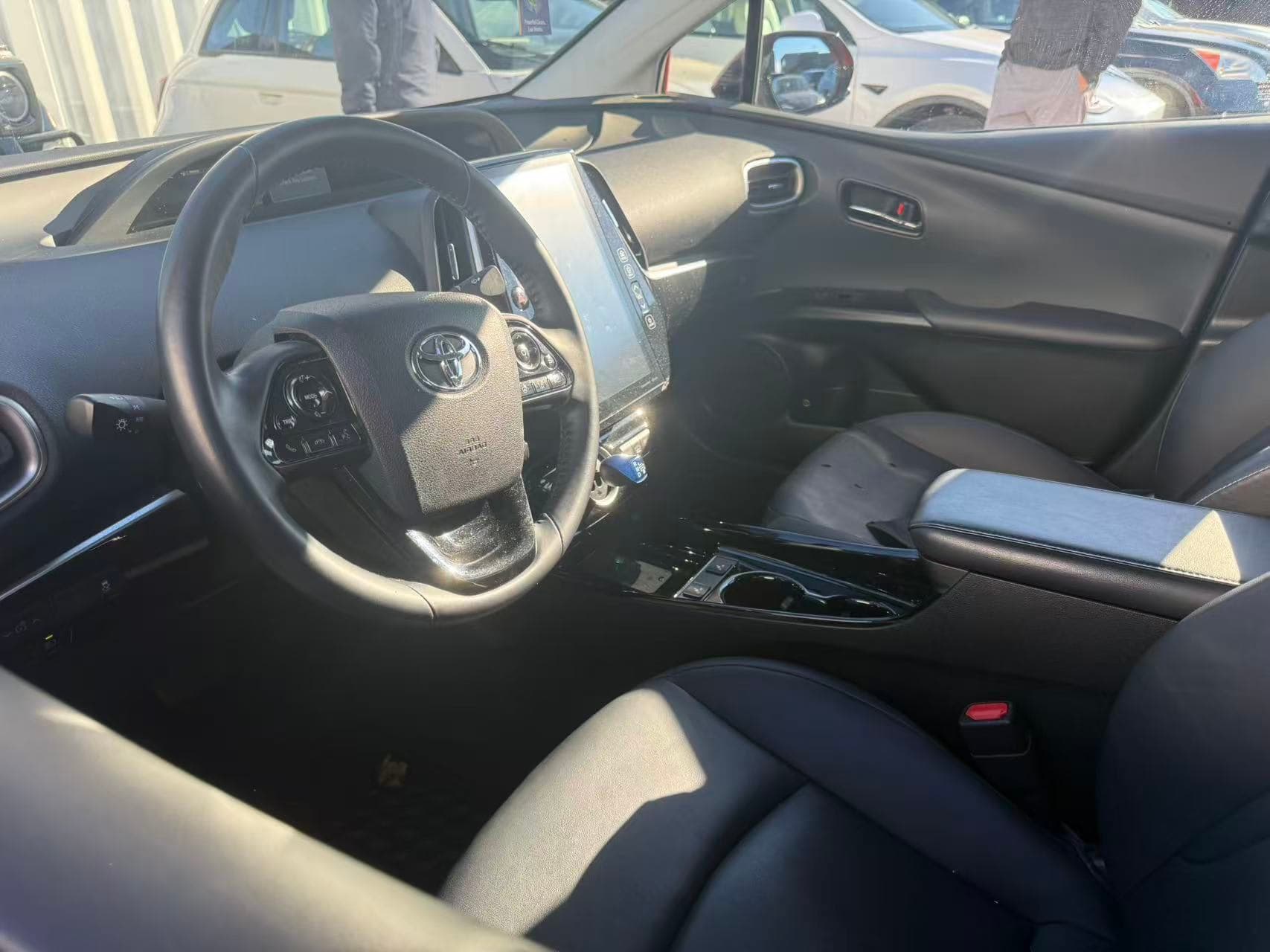 2020 Toyota Prius Prime Upgrade thumbnail 13
