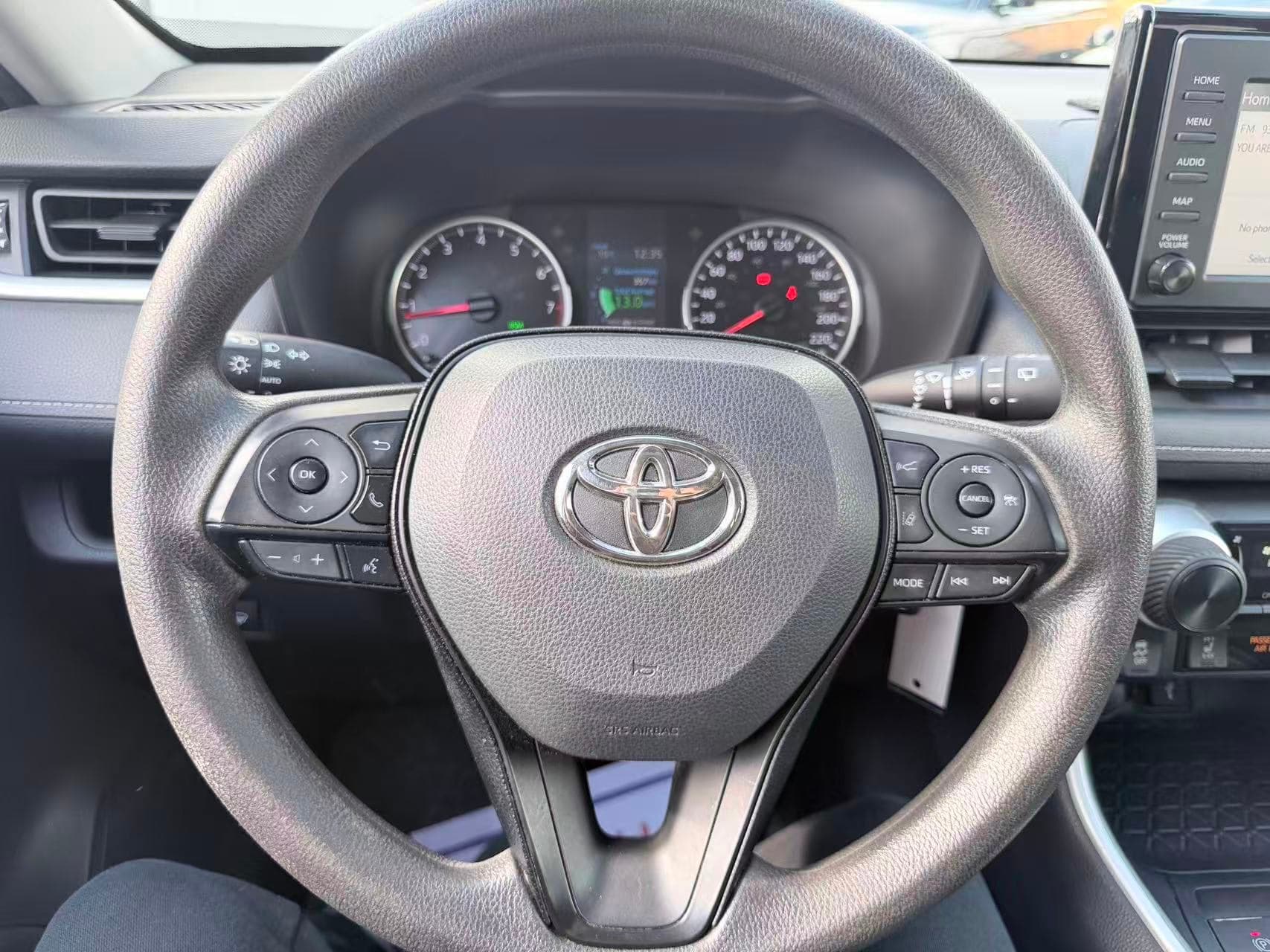 2020 Toyota RAV4 LE/ NO ACCIDENT/ HEATED SEATS thumbnail 10