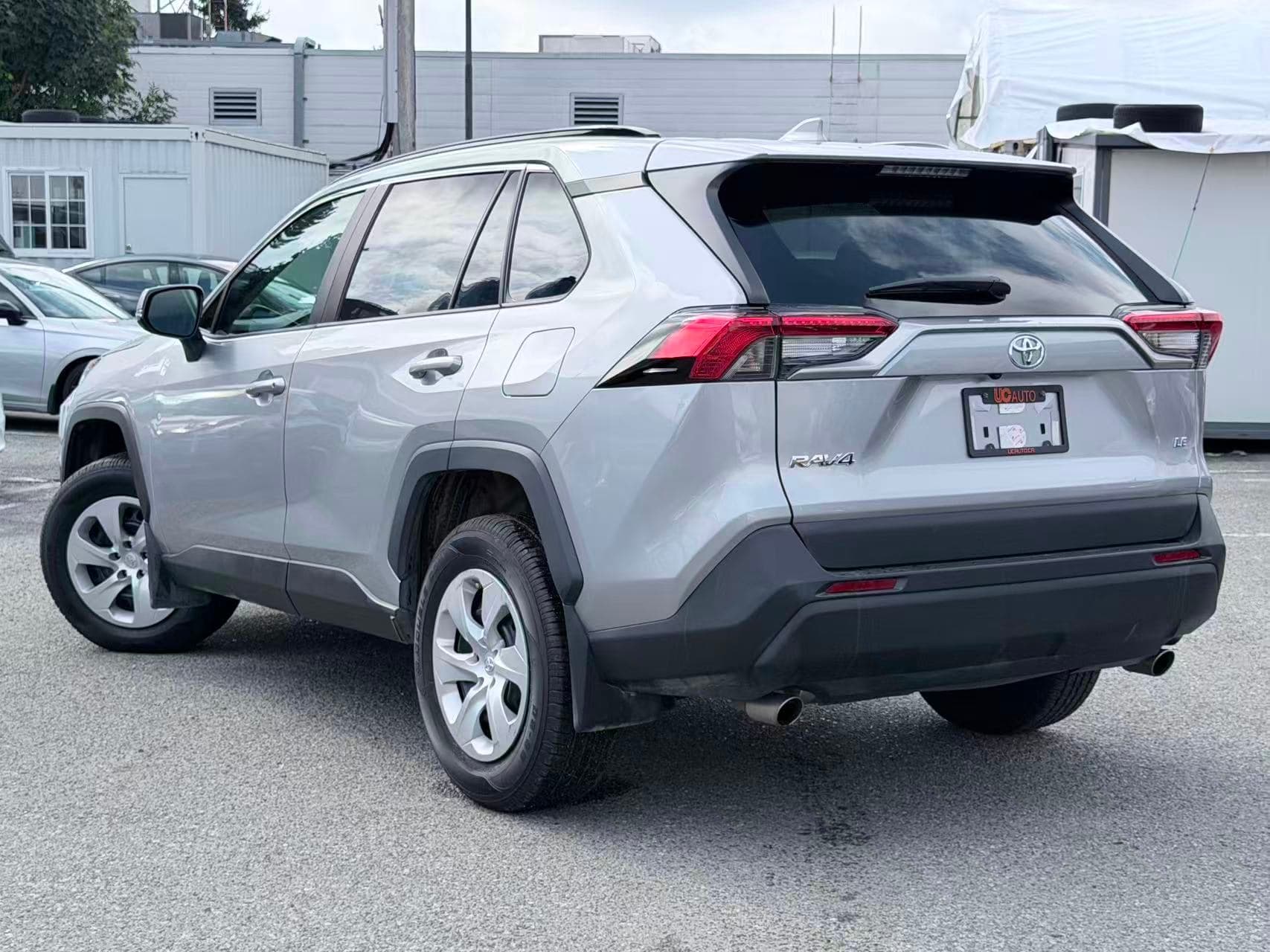 2020 Toyota RAV4 LE/ NO ACCIDENT/ HEATED SEATS thumbnail 7