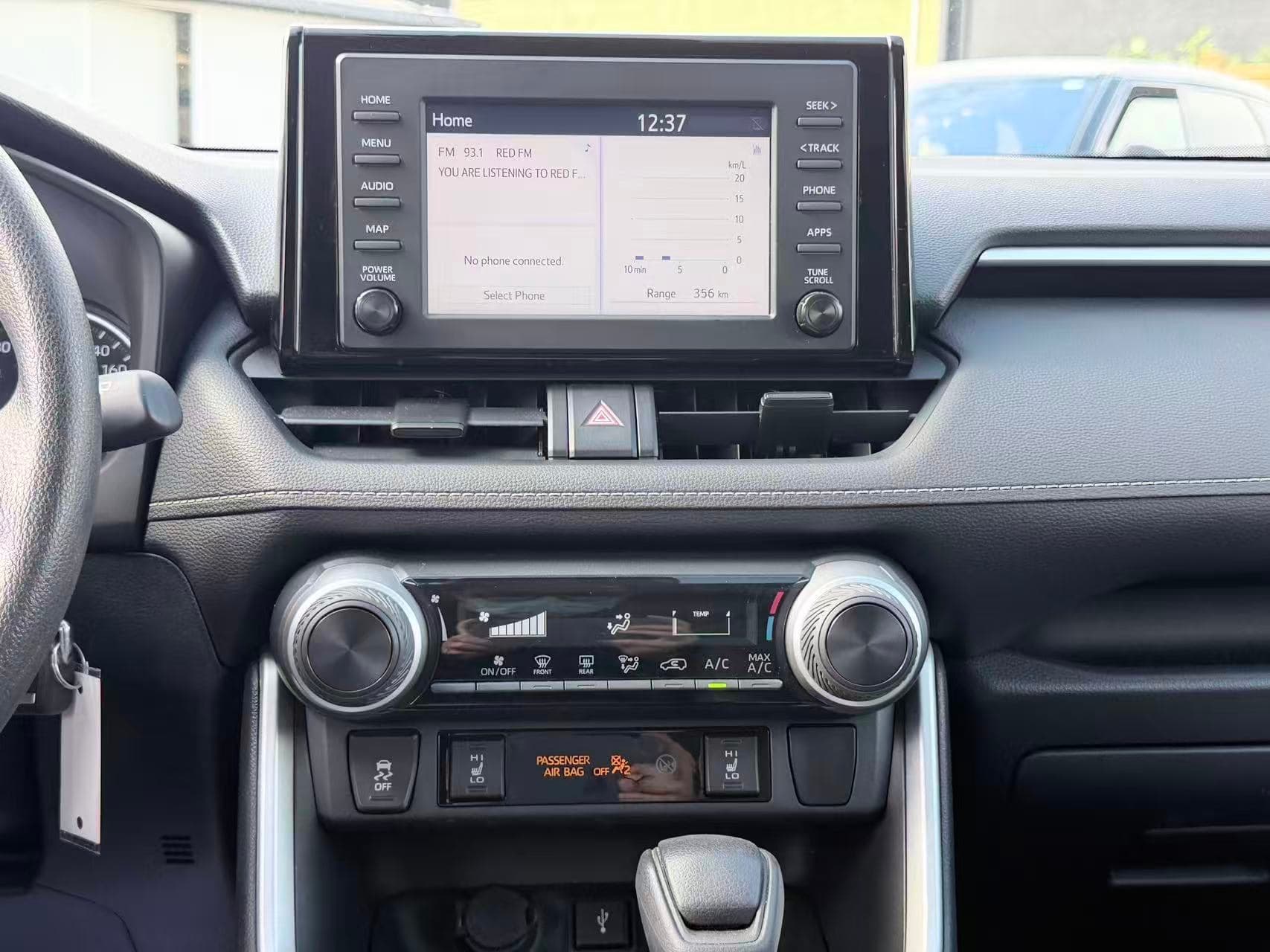 2020 Toyota RAV4 LE/ NO ACCIDENT/ HEATED SEATS thumbnail 15