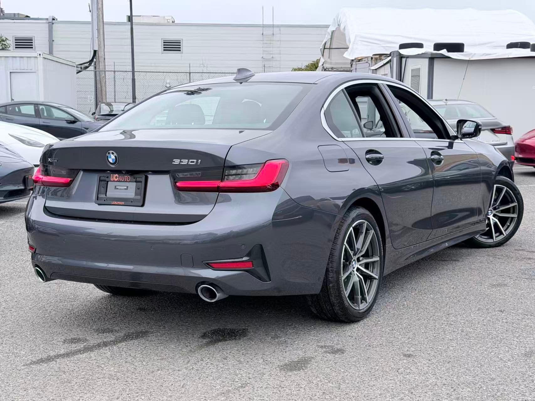 2021 BMW 3-Series 330i xDrive/ NO ACCIDENT/ BC LOCAL/ ONE OWNER thumbnail 5
