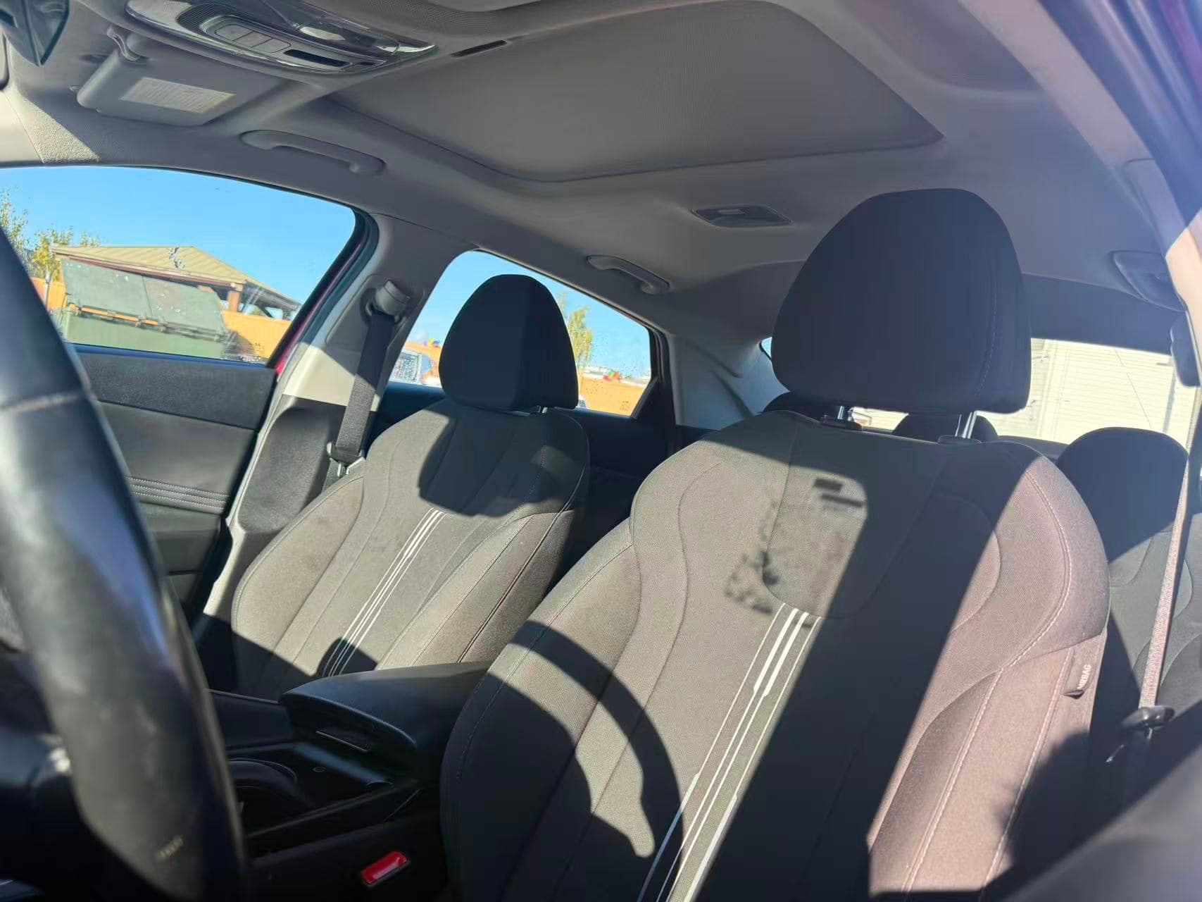 2021 Hyundai Elantra Preferred IVT w/Sun & Tech Package No Accidents/BC Local thumbnail 10