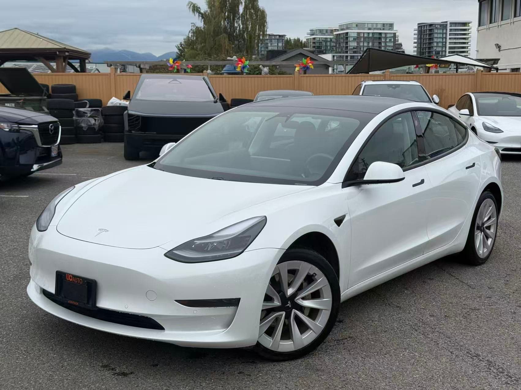 2021 Tesla Model 3 Standard Range Plus RWD CLEAN TITLE/BC LOCAL thumbnail 2