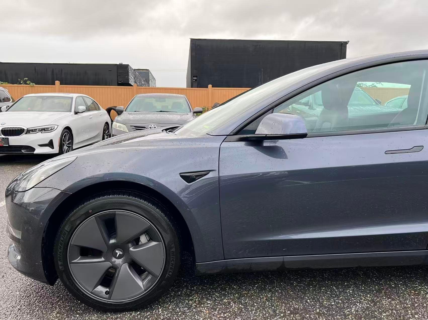 2021 Tesla Model 3 Standard Range Plus RWD/ NO ACCIDENT thumbnail 27